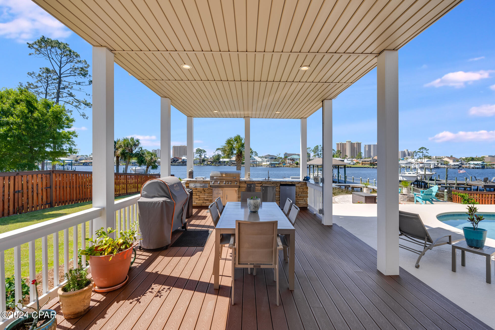 Grand Lagoon Banks - Residential