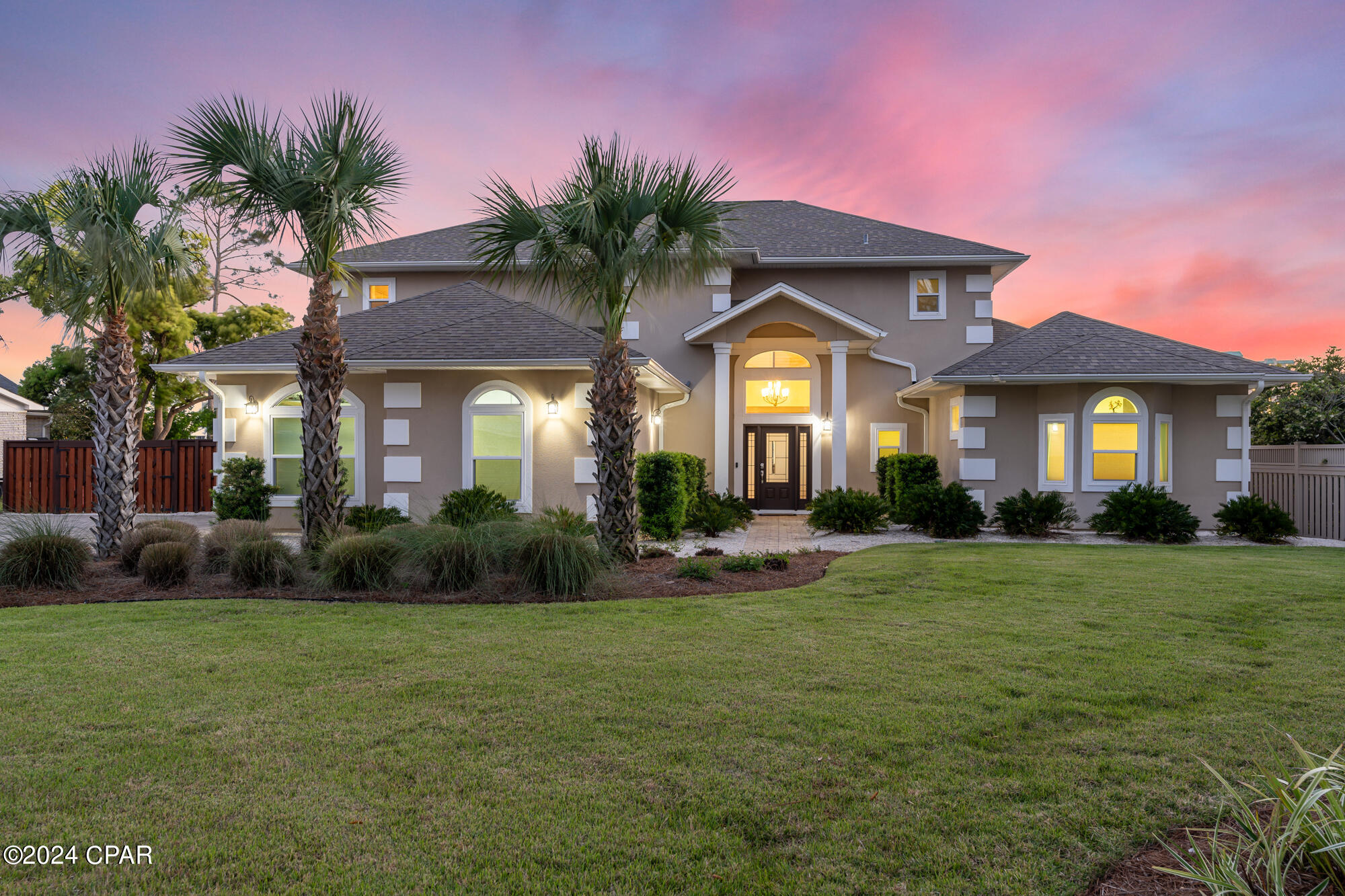 Grand Lagoon Banks - Residential