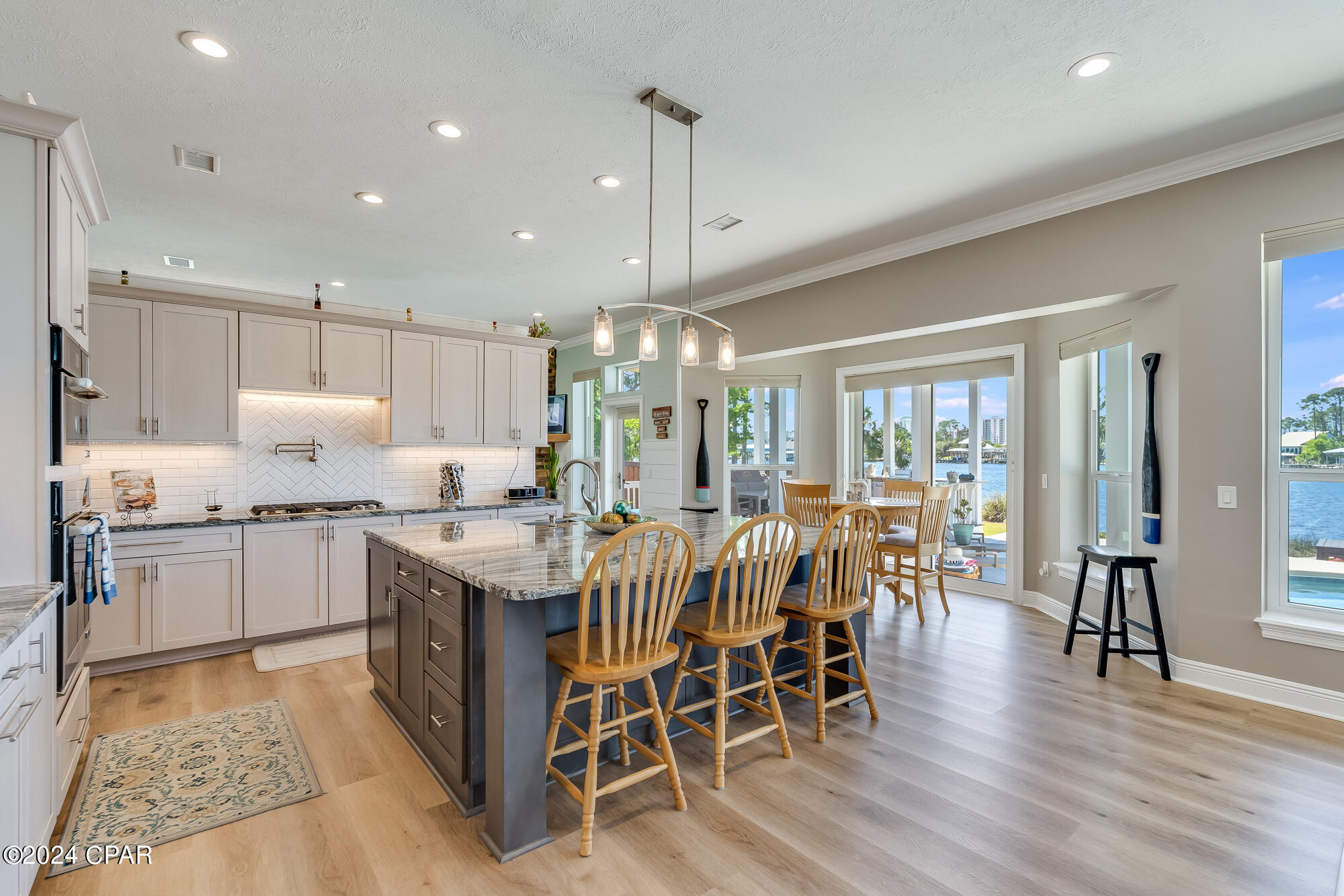 Grand Lagoon Banks - Residential