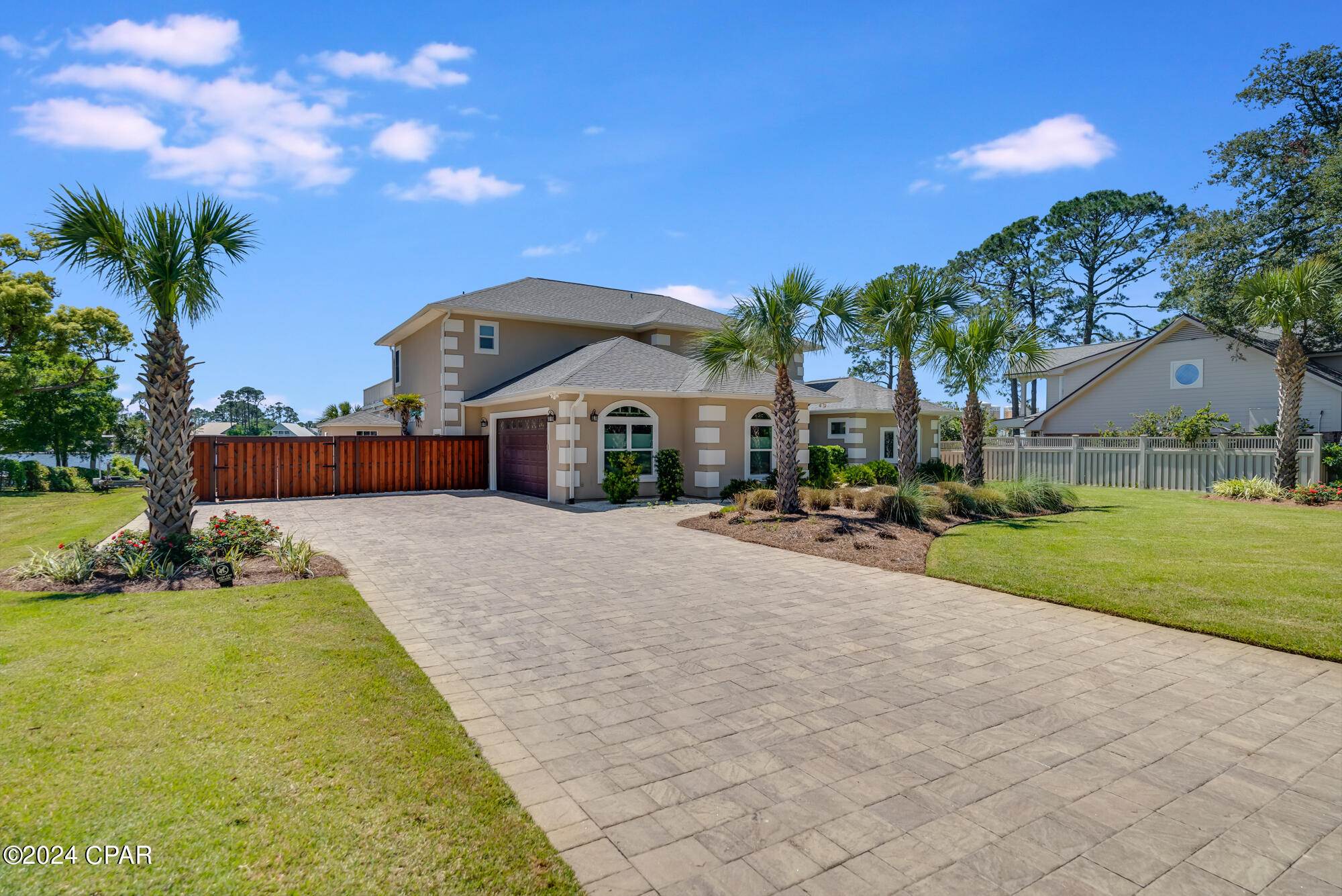 Grand Lagoon Banks - Residential