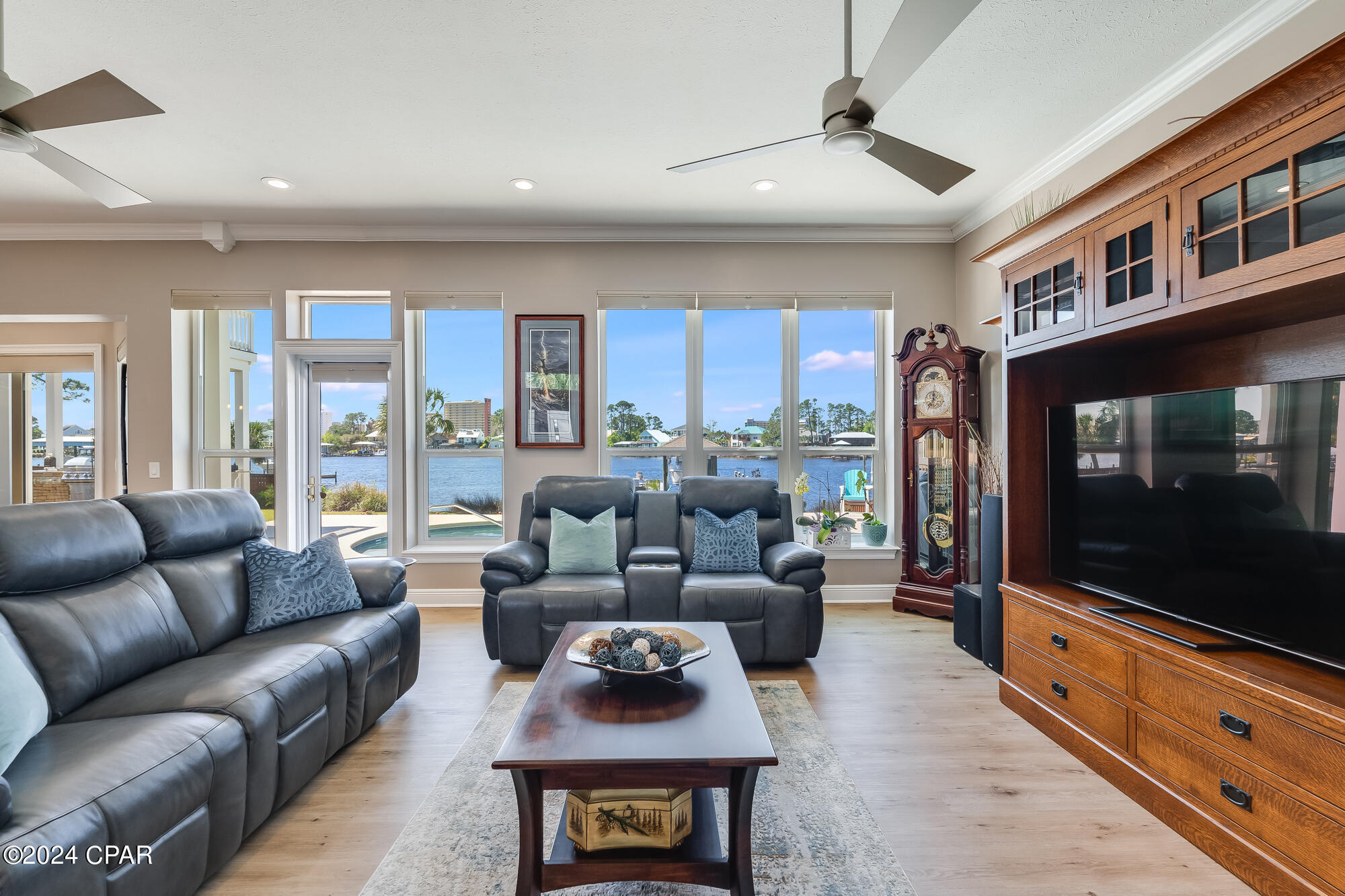 Grand Lagoon Banks - Residential