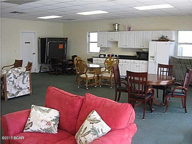 Hibiscus By The Bay - Residential