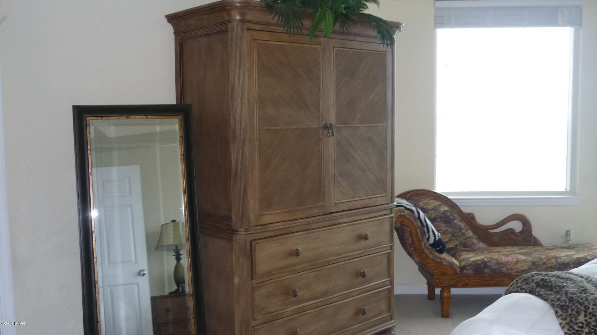 Hibiscus By The Bay - Residential