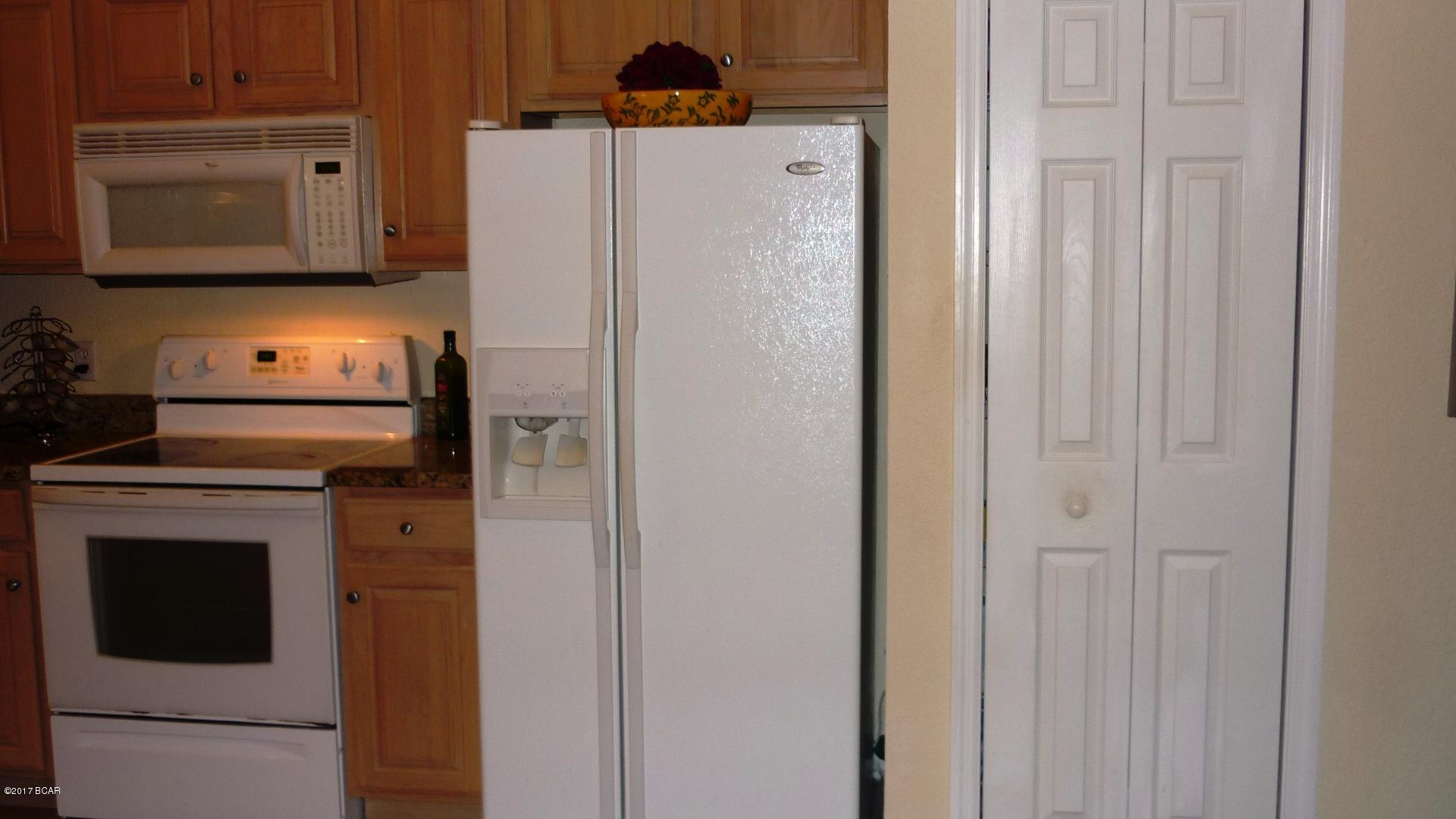 Hibiscus By The Bay - Residential