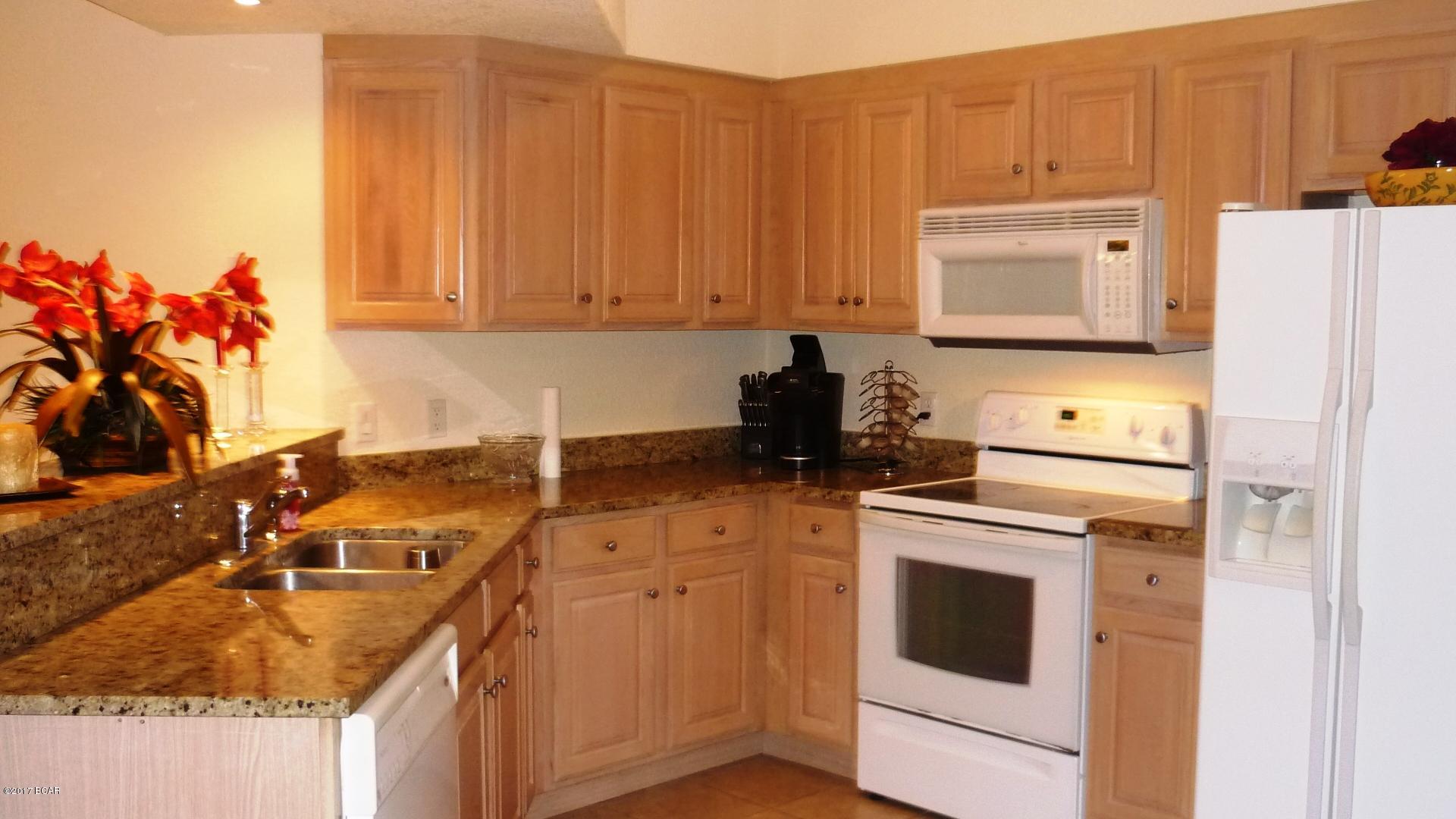 Hibiscus By The Bay - Residential