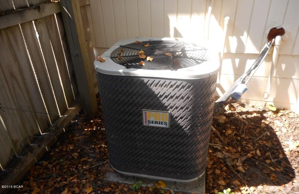 Baywood Shores Est Unit 6 - Residential