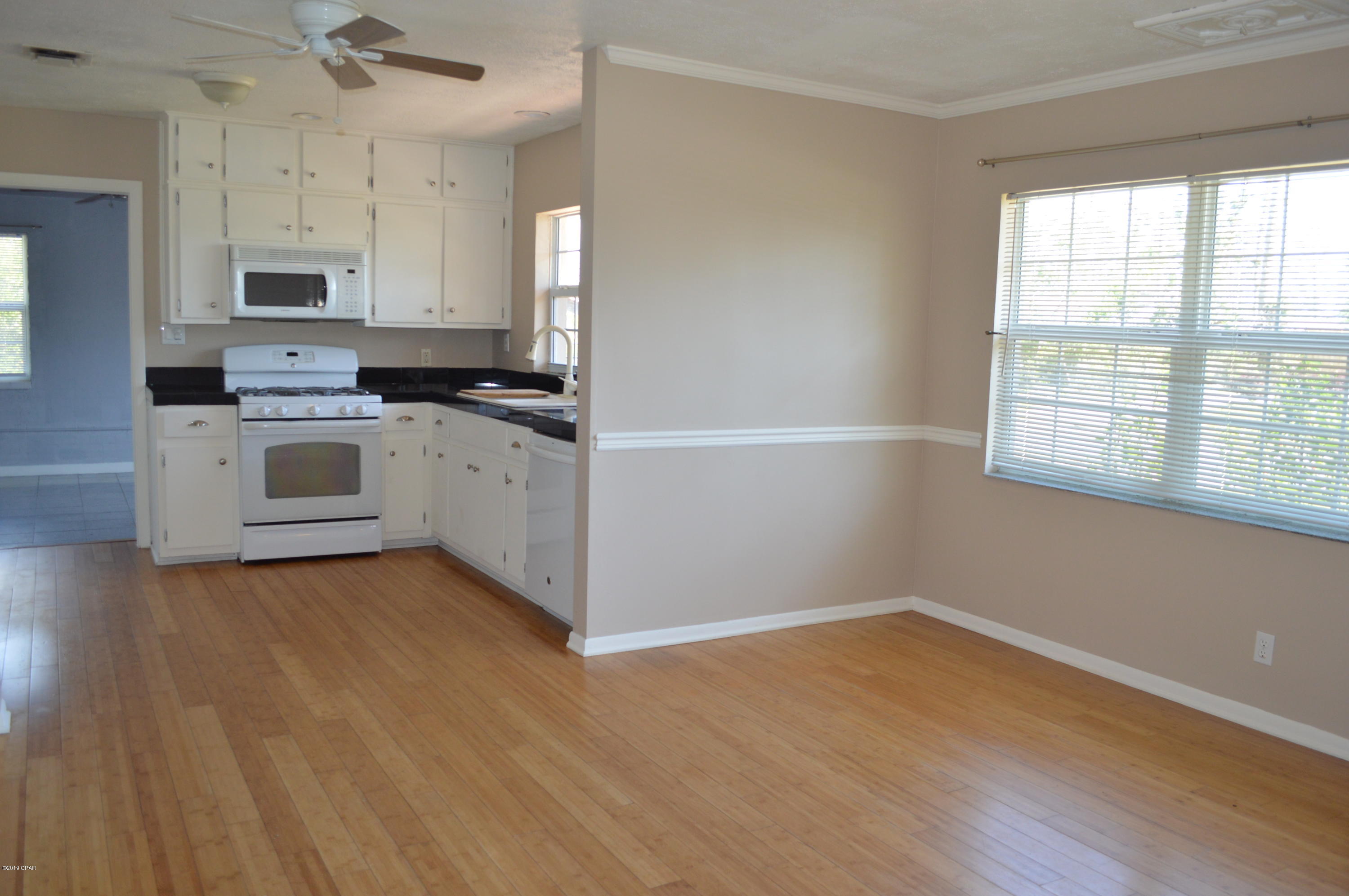 Lake Drive Heights - Residential