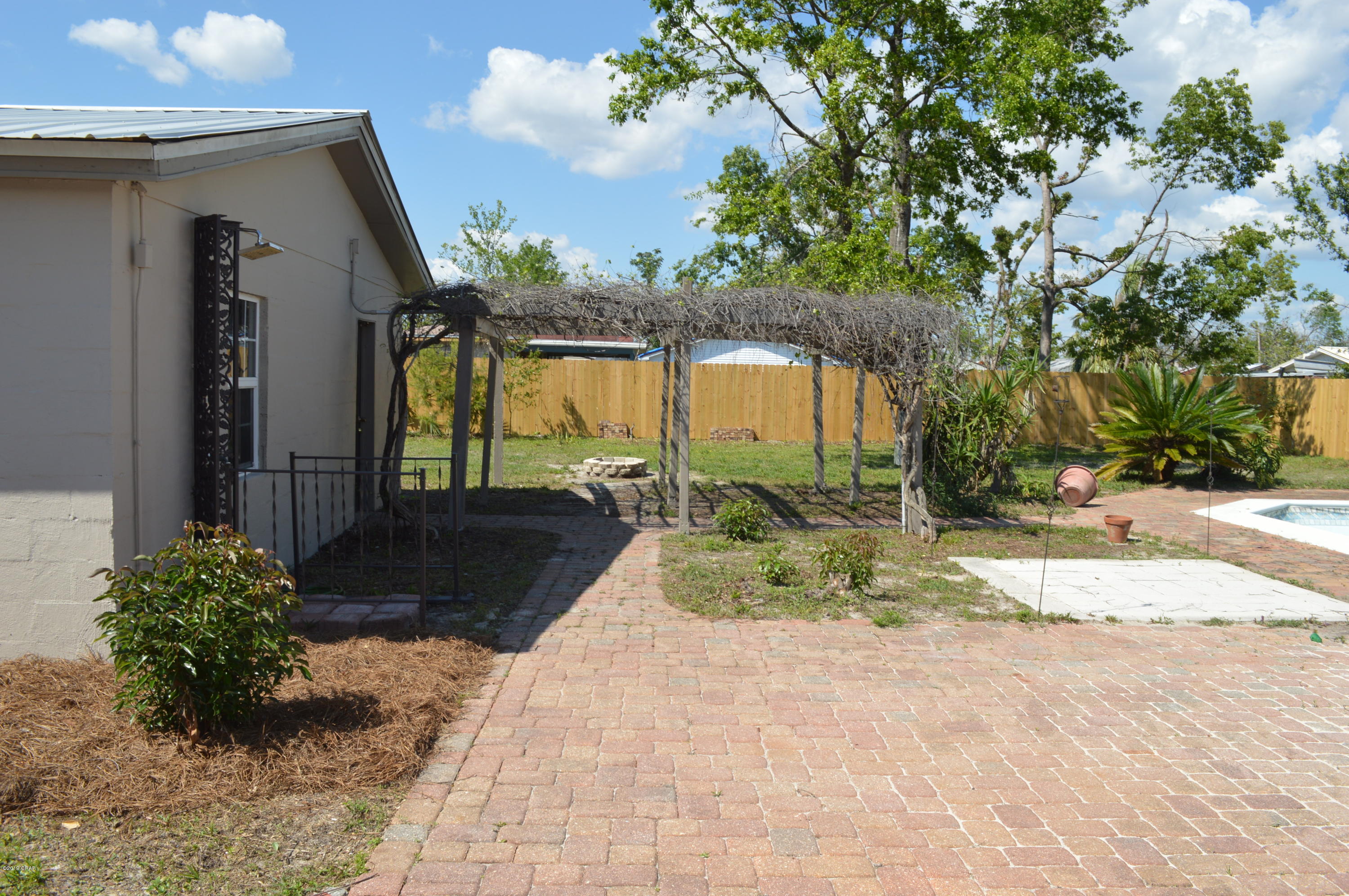 Lake Drive Heights - Residential