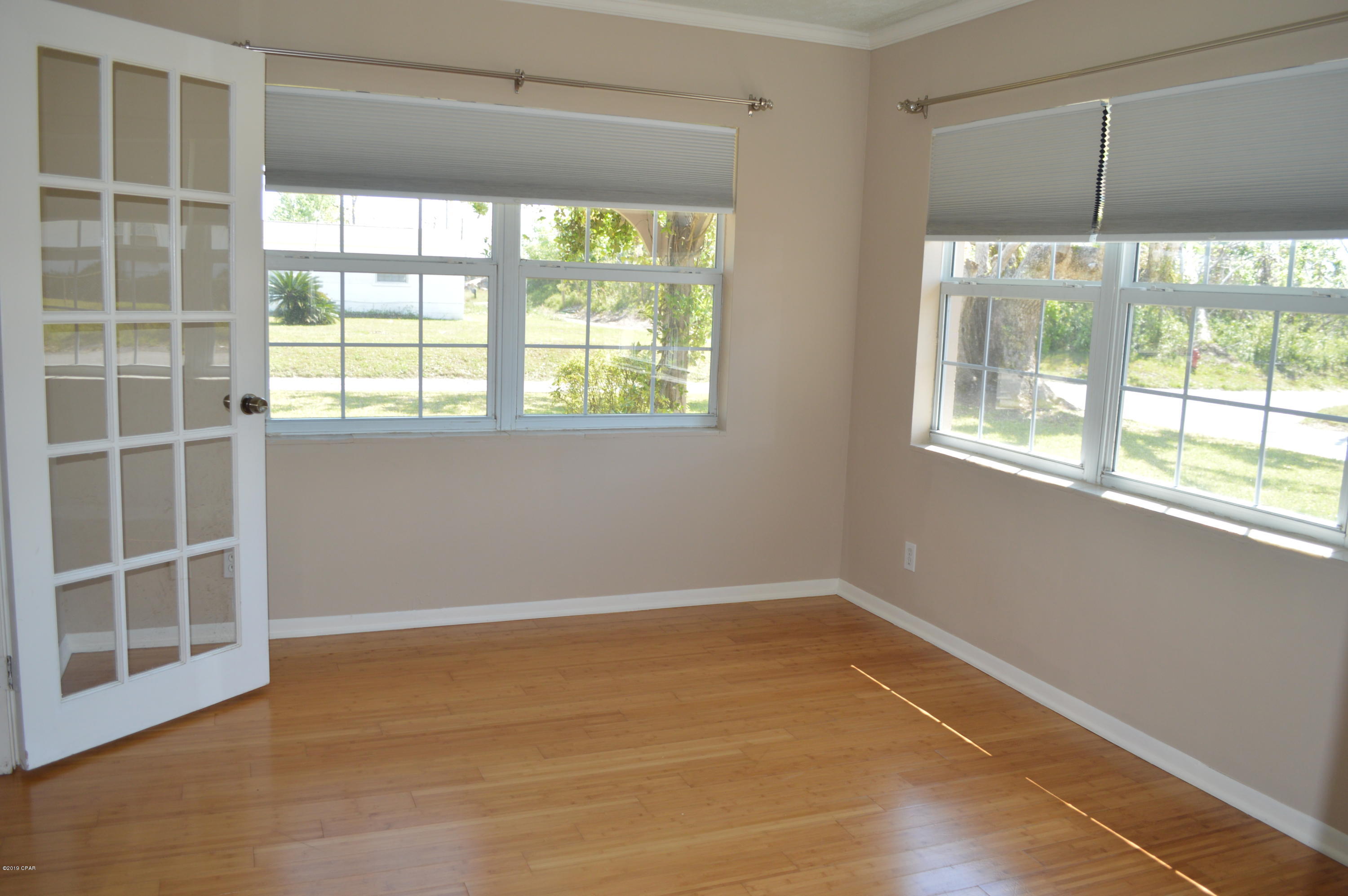 Lake Drive Heights - Residential