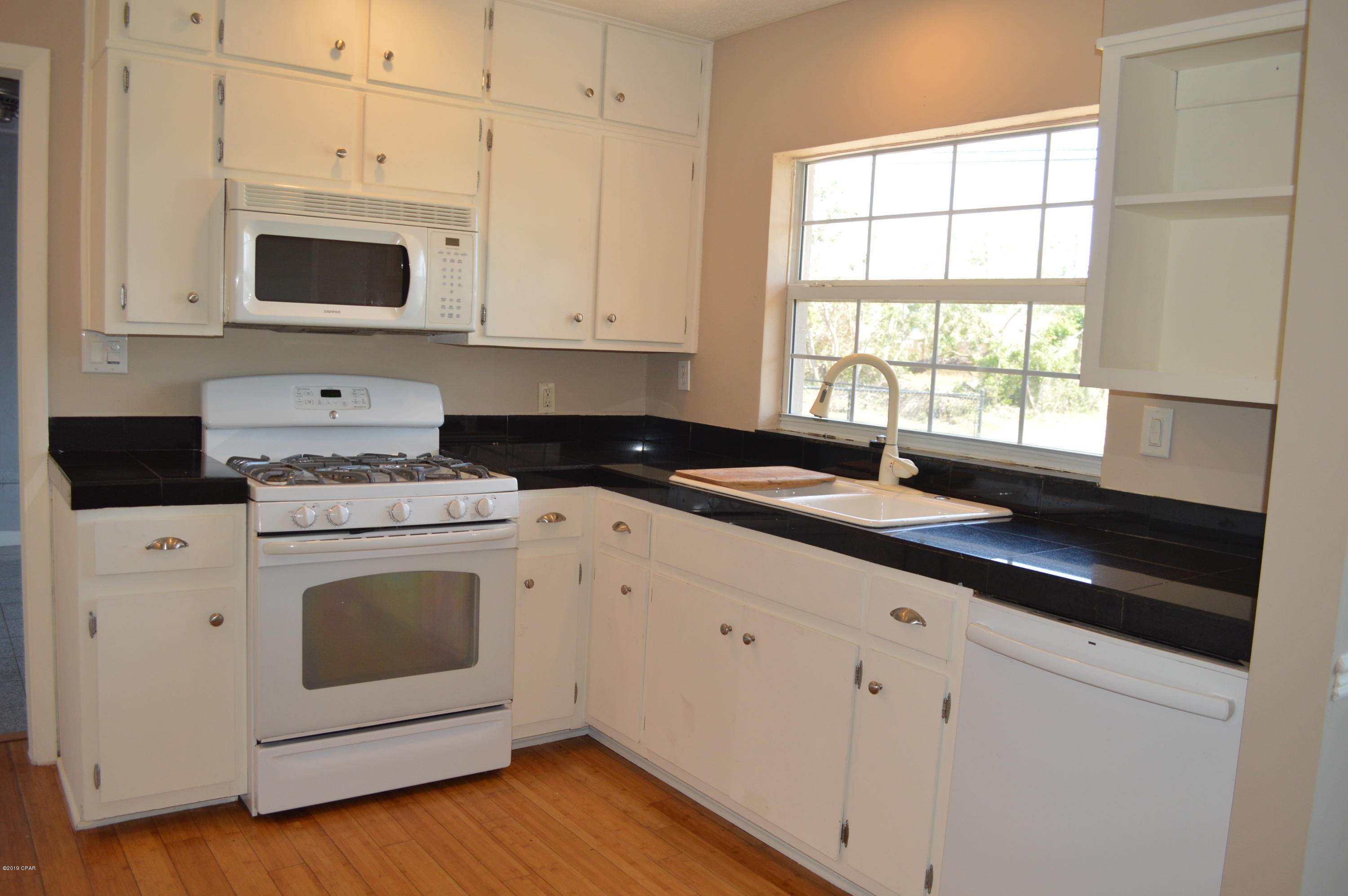 Lake Drive Heights - Residential