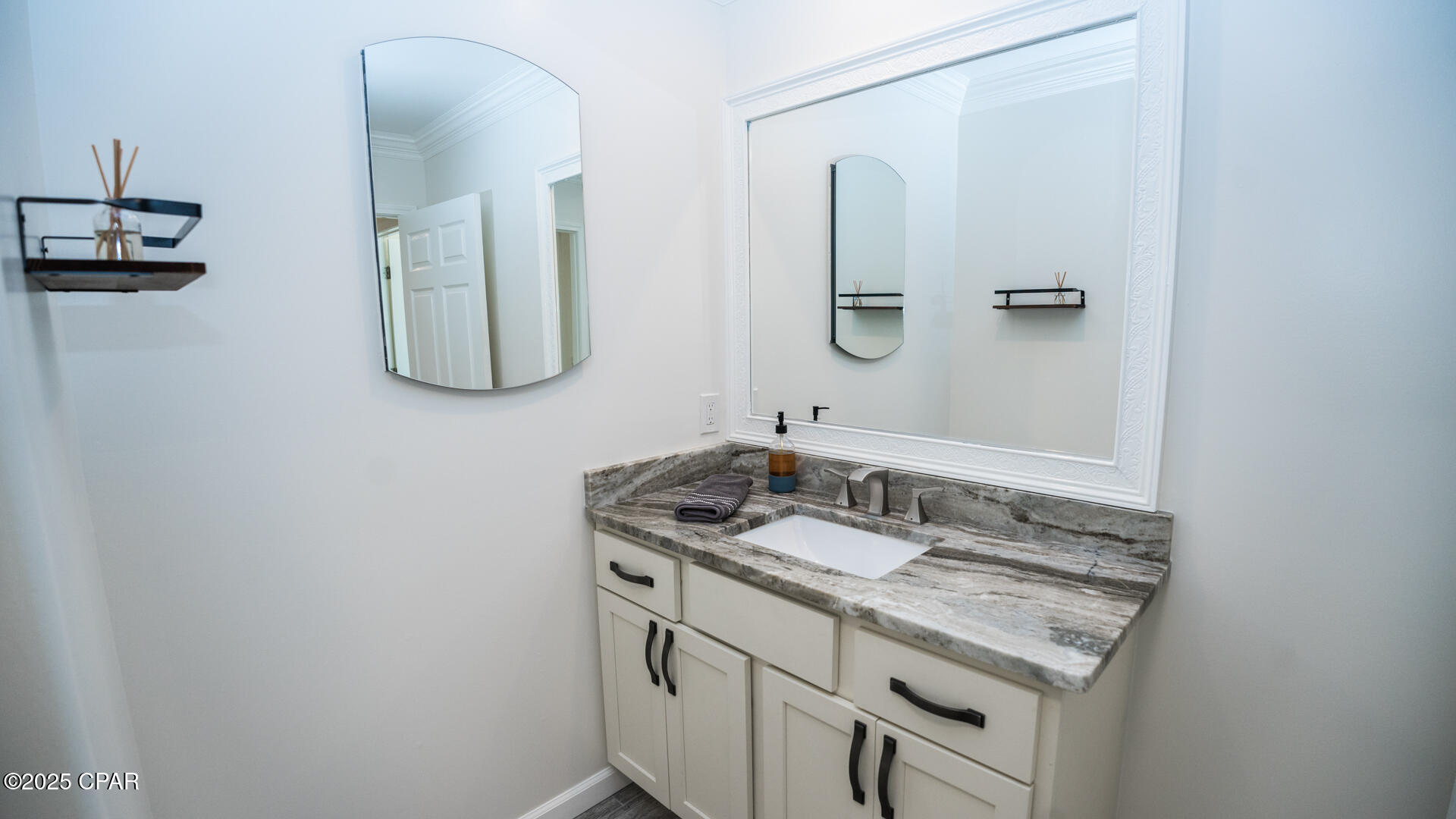 Chipley, Florida 32428, United States, 3 Bedrooms Bedrooms, ,2 BathroomsBathrooms,Residential,Active,77830