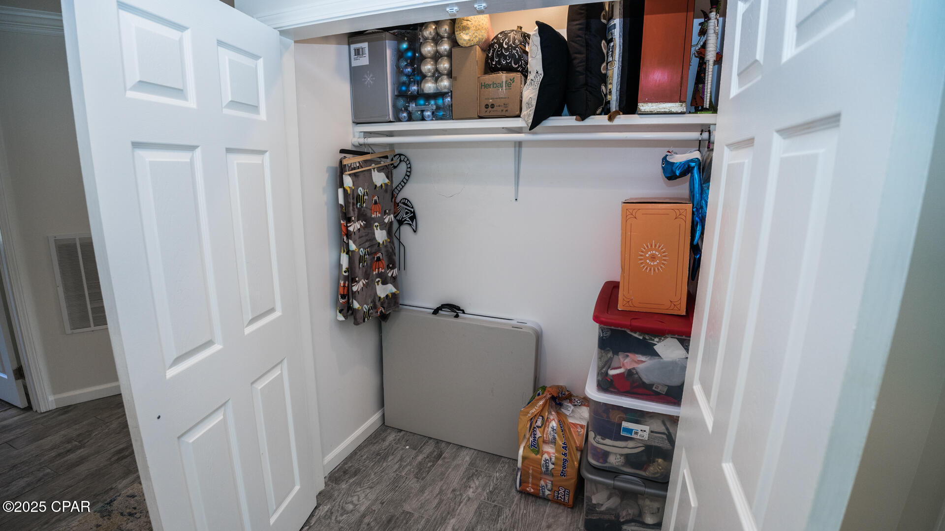 Chipley, Florida 32428, United States, 3 Bedrooms Bedrooms, ,2 BathroomsBathrooms,Residential,Active,77830