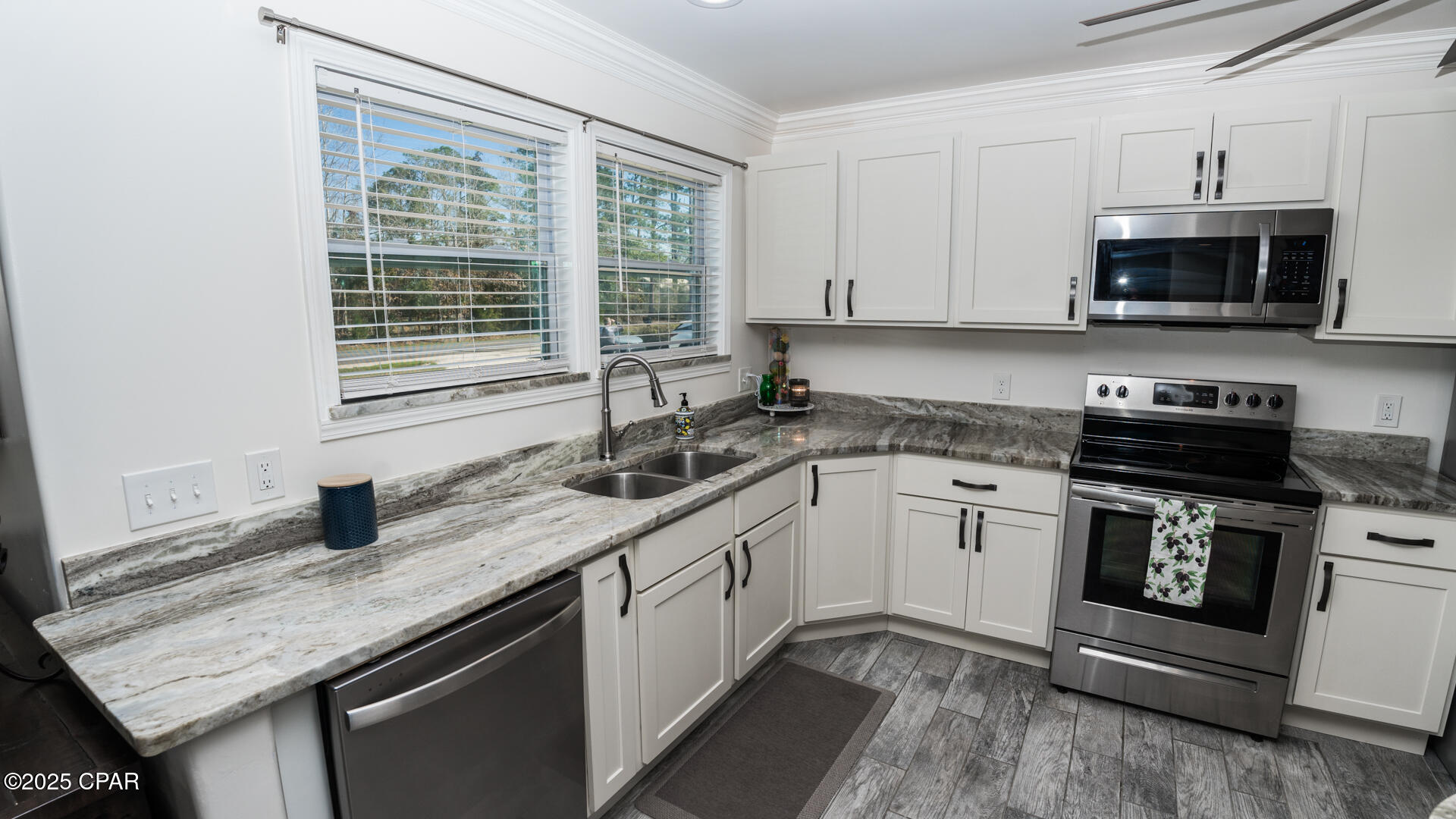 Chipley, Florida 32428, United States, 3 Bedrooms Bedrooms, ,2 BathroomsBathrooms,Residential,Active,77830