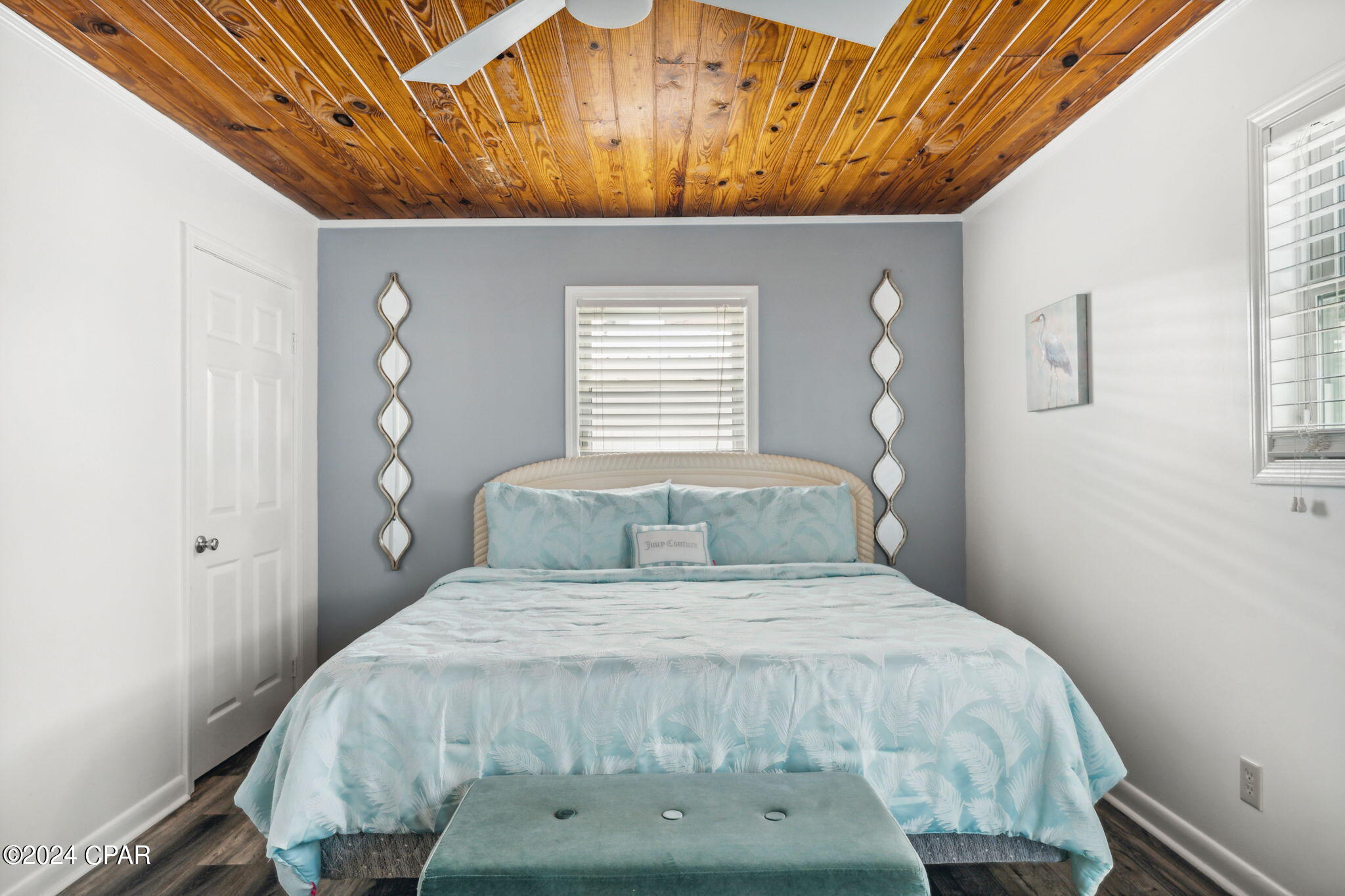 Long Beach 3rd - Residential