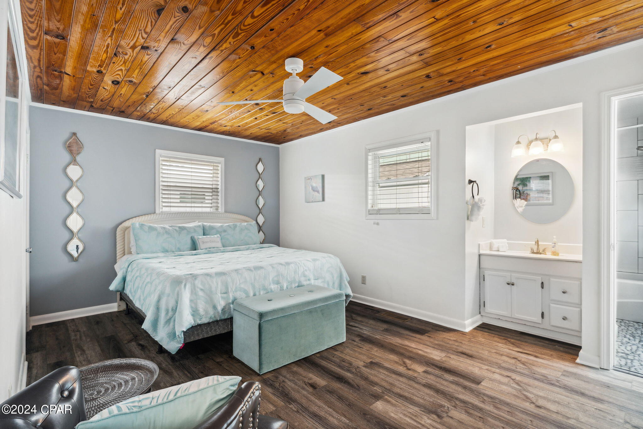 Long Beach 3rd - Residential