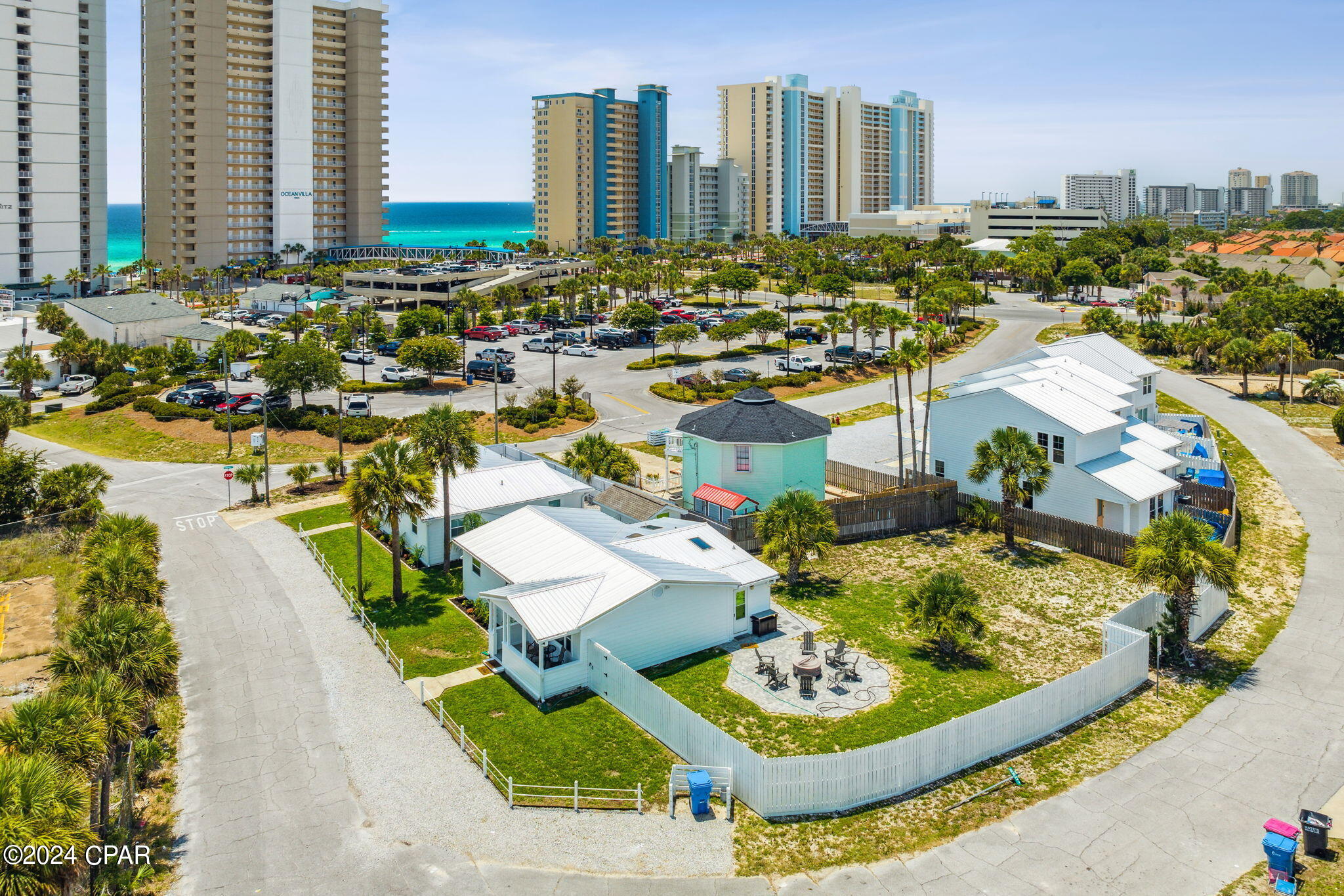 Long Beach 3rd - Residential