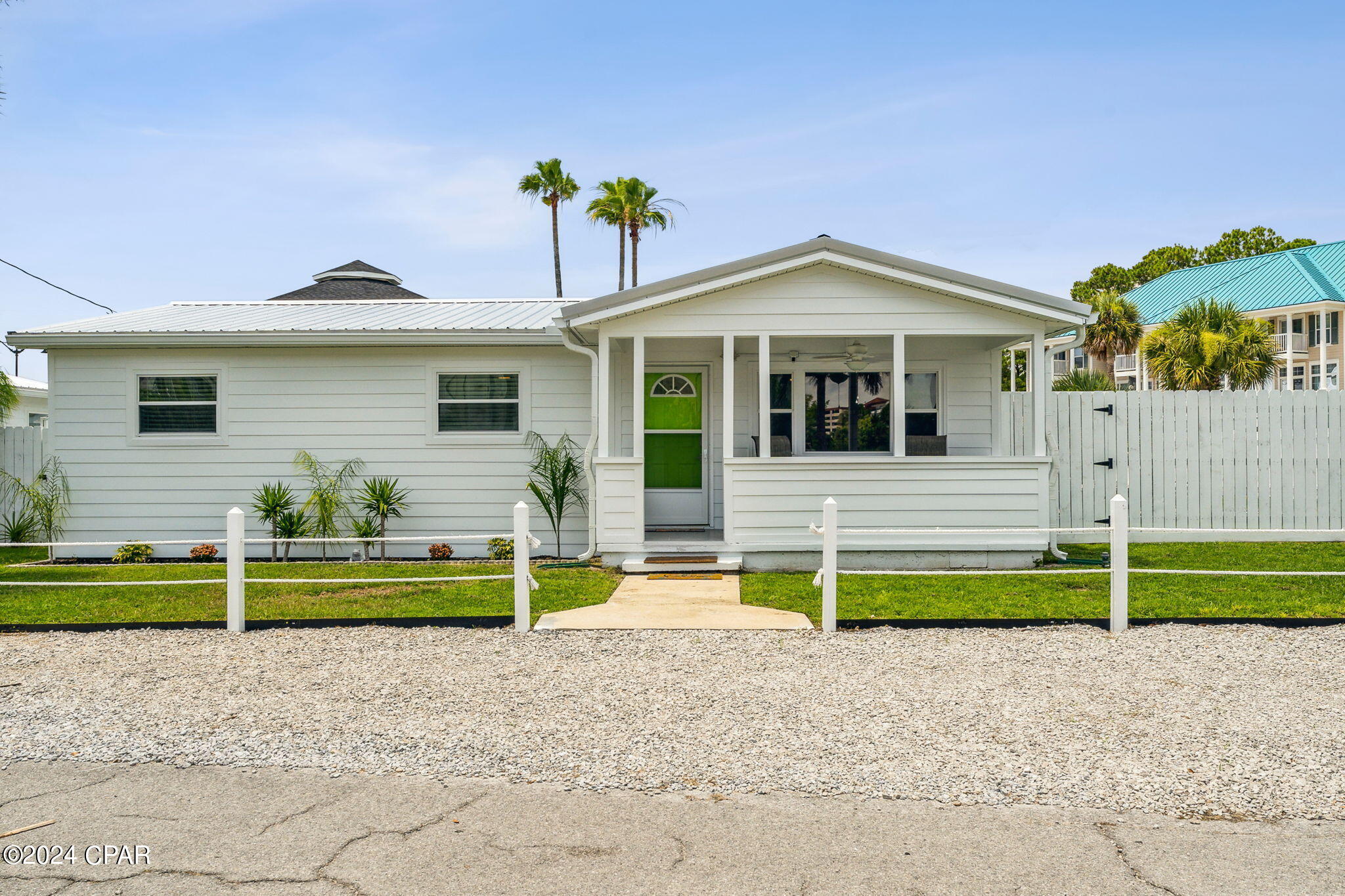 Long Beach 3rd - Residential
