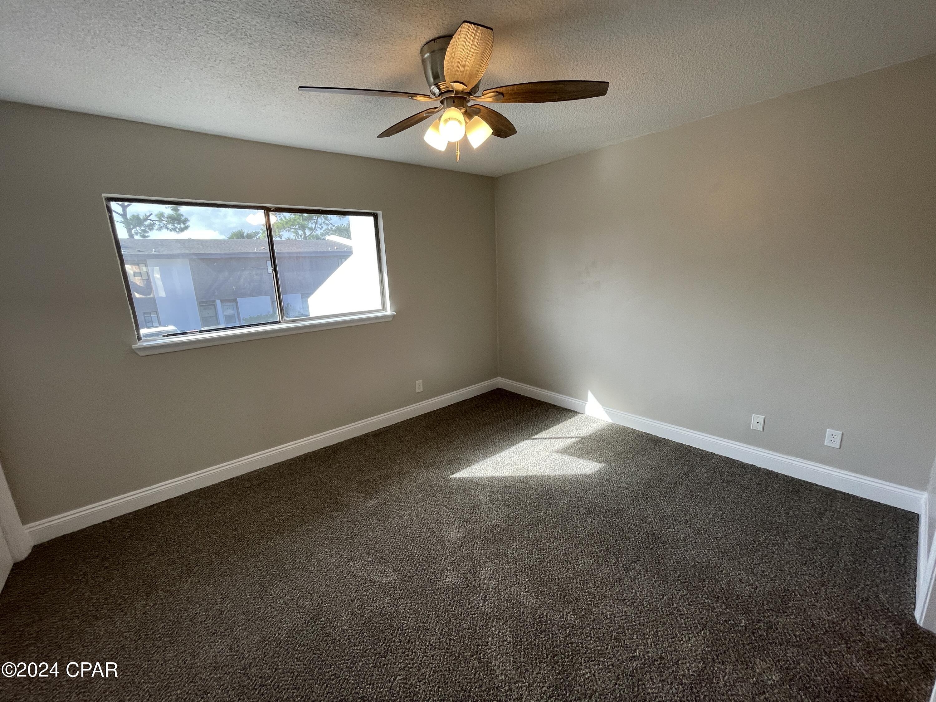 Palisades Condo Ph 1 - Residential Lease