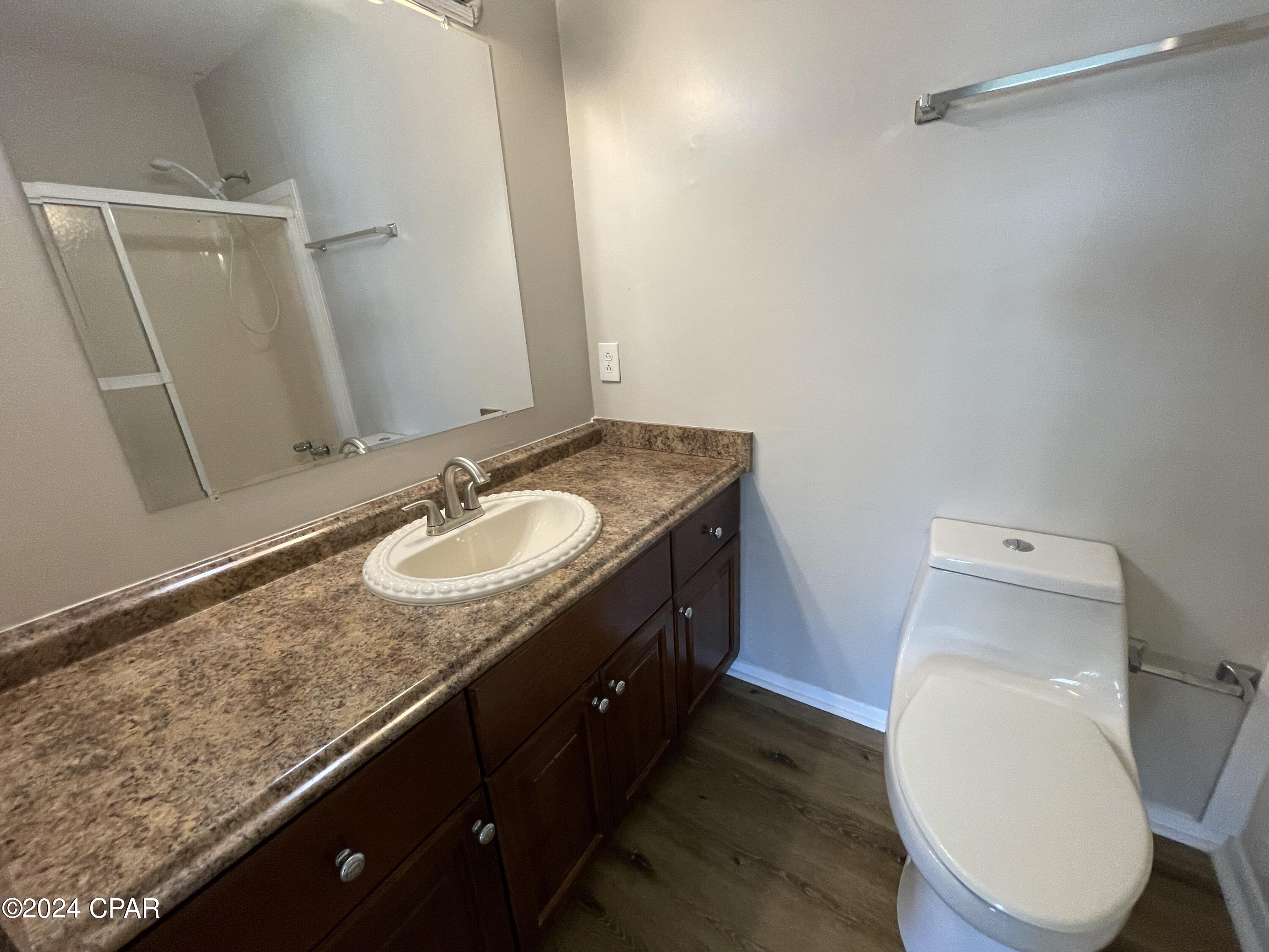 Palisades Condo Ph 1 - Residential Lease
