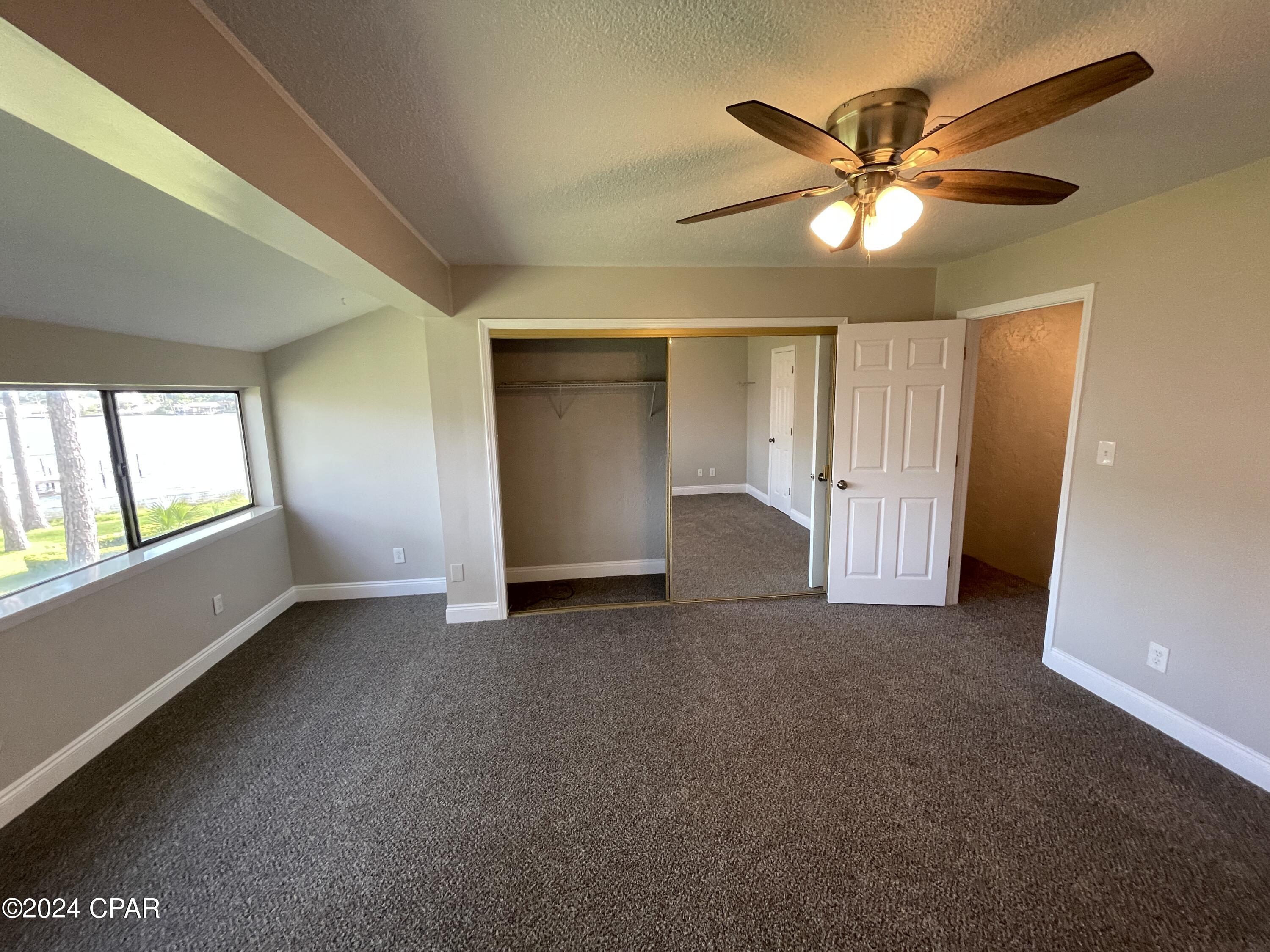 Palisades Condo Ph 1 - Residential Lease