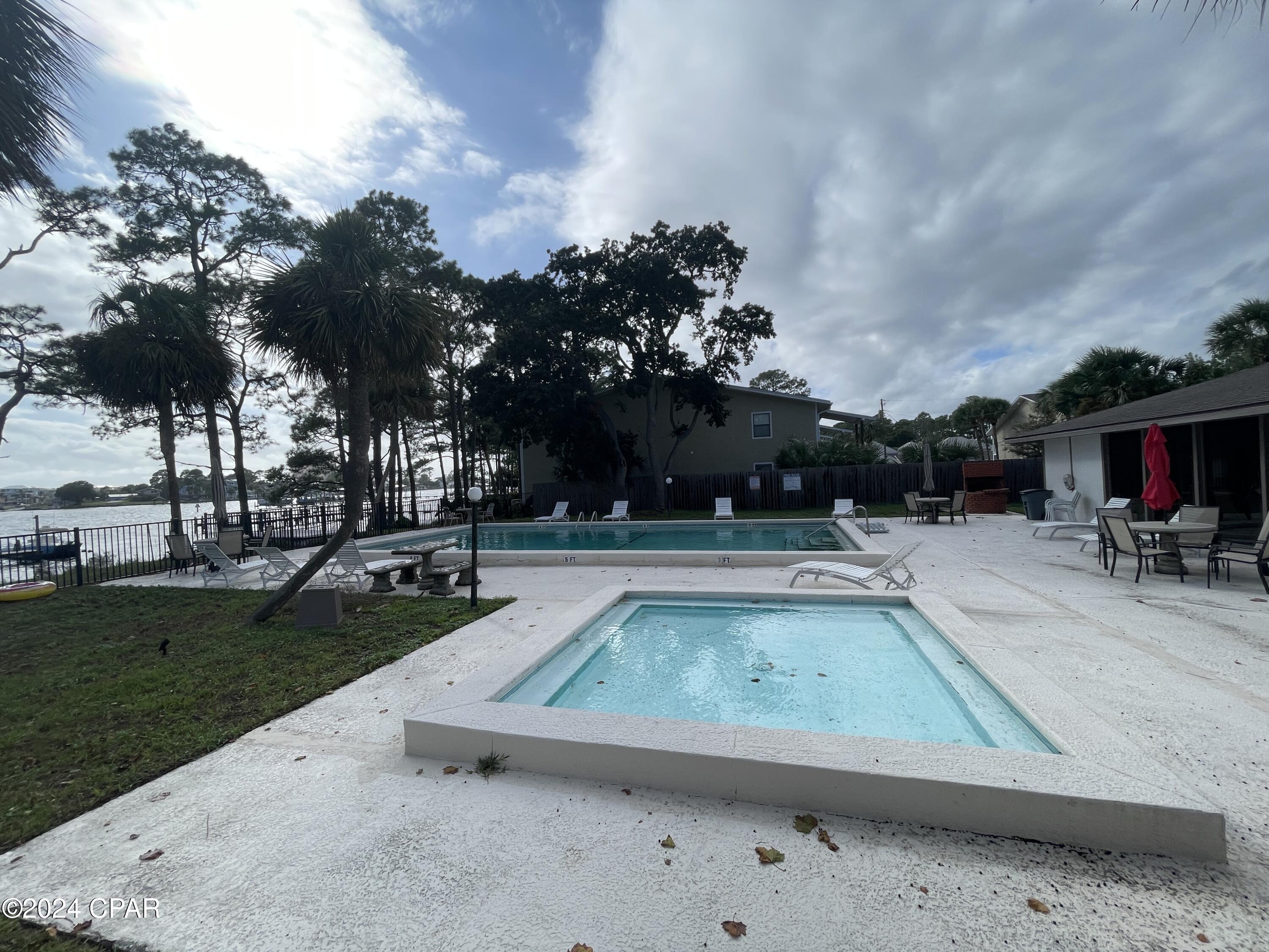 Palisades Condo Ph 1 - Residential Lease