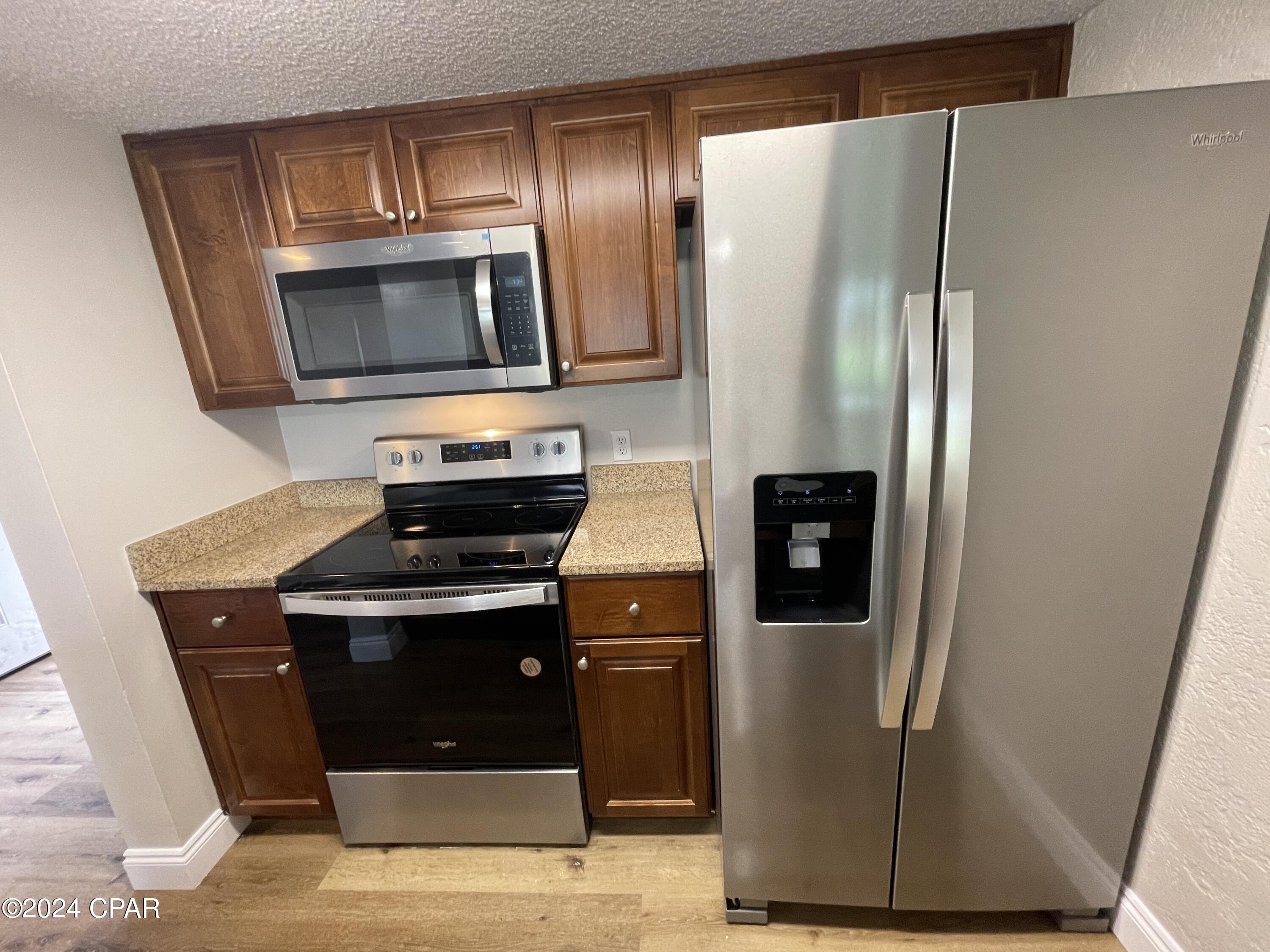 Palisades Condo Ph 1 - Residential Lease