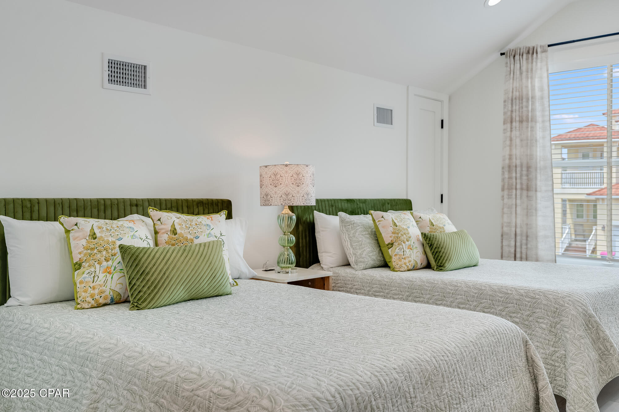 La Valencia Beach Resort - Residential