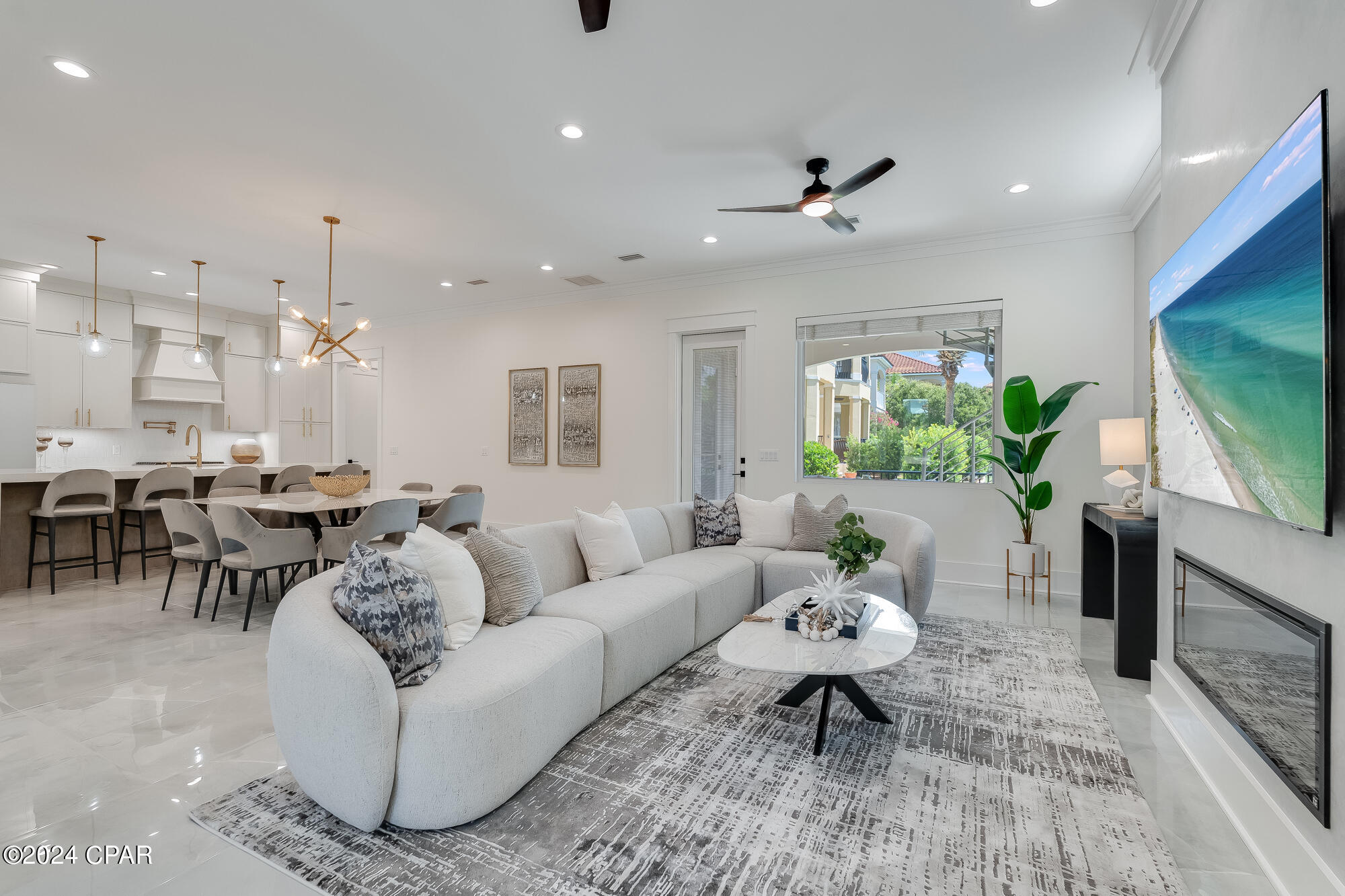 La Valencia Beach Resort - Residential