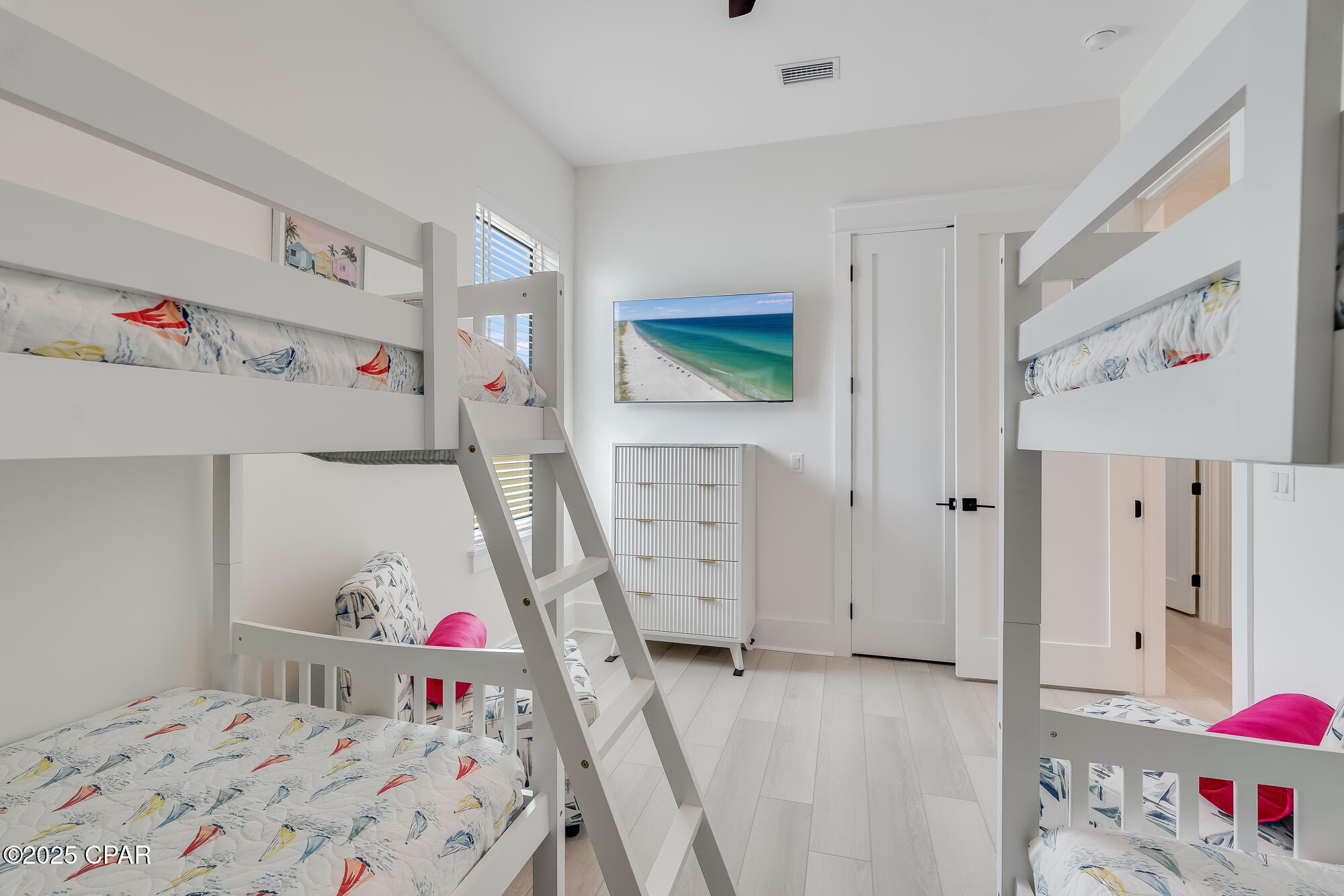 La Valencia Beach Resort - Residential