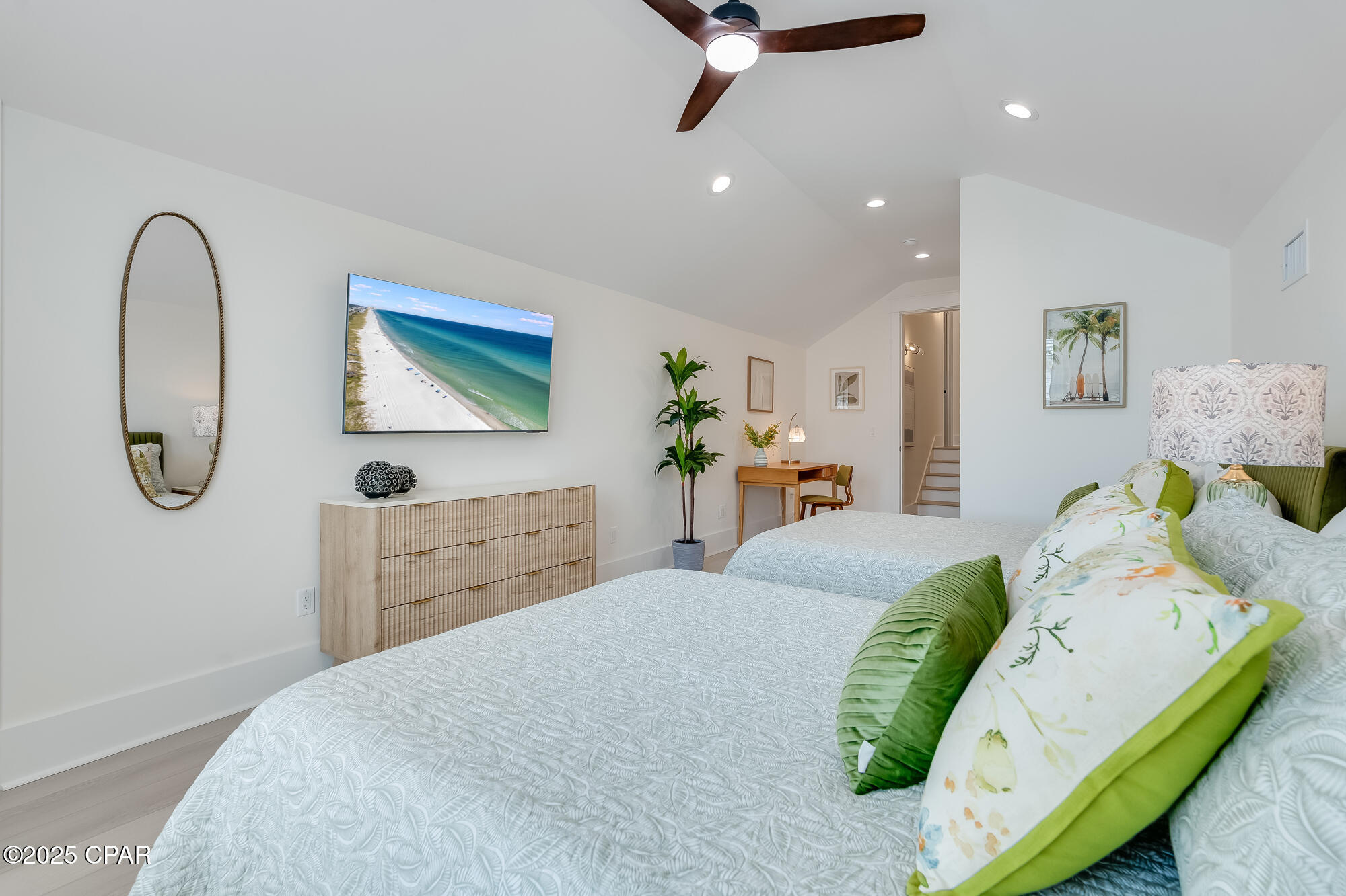 La Valencia Beach Resort - Residential