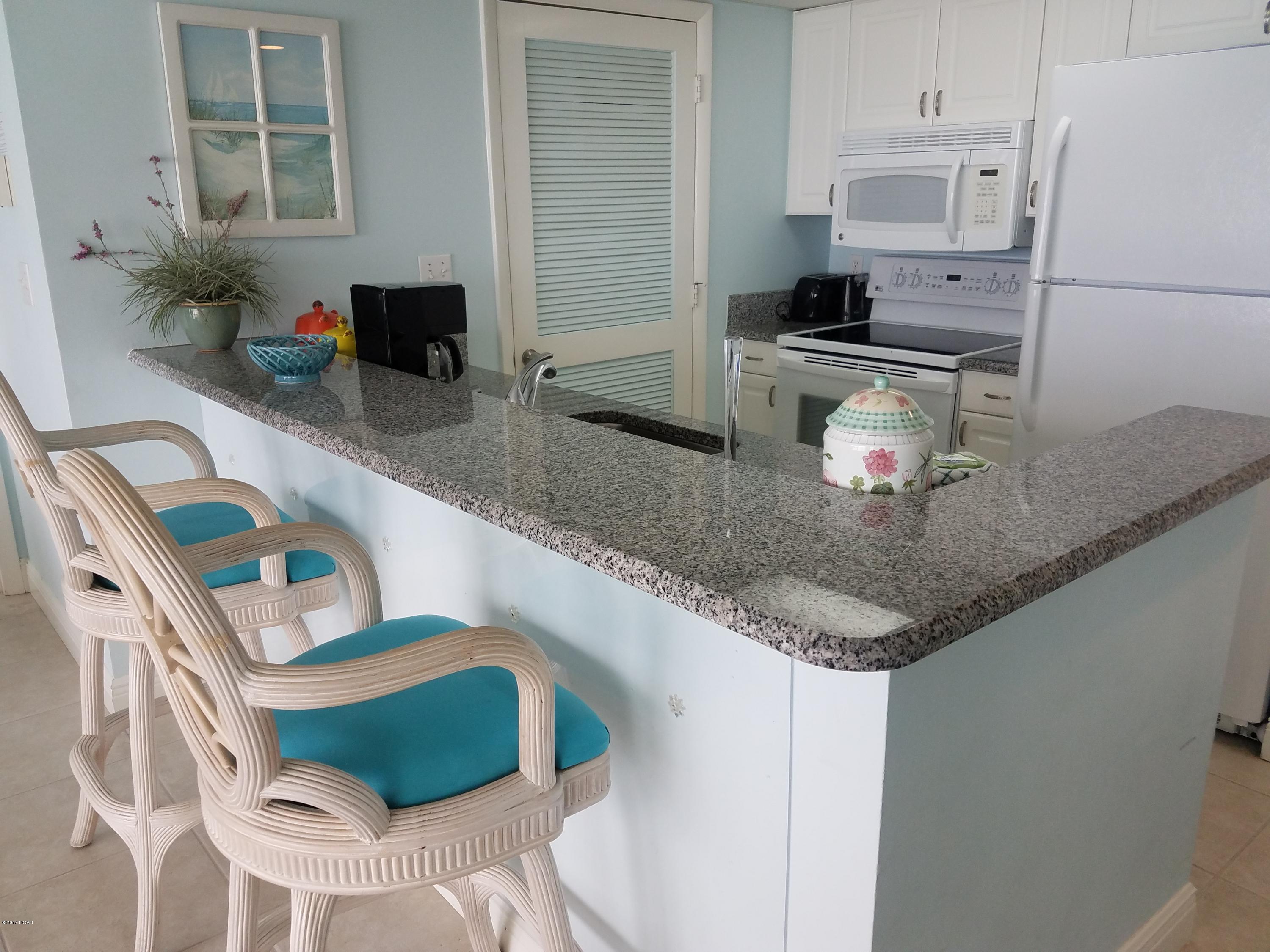 Long Beach Towers II - Residential