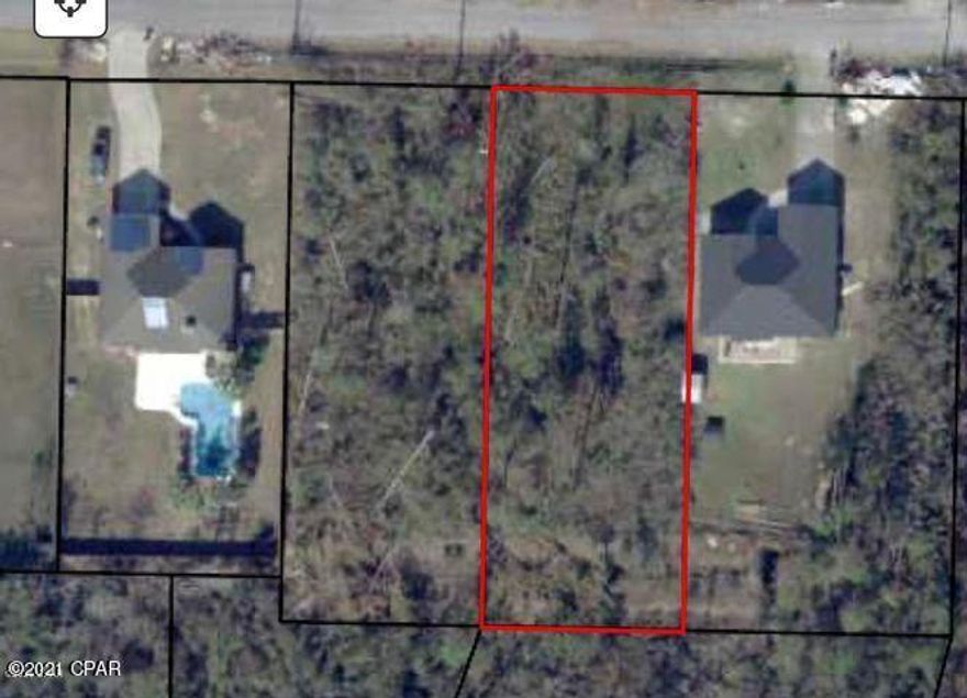 Come check out this great building lot in the highly sought after Highpoint area. Location is close to the boat ramp and in a wonderful neighborhood that you will love!! Septic and Well needed. Please survey to verify measurements. All measurements are approximate and must be verified.