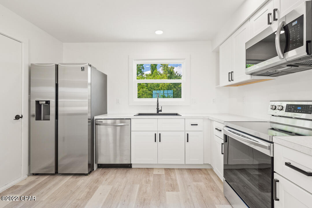 Pine Woods Add. - Residential