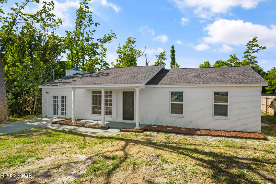 Pine Woods Add. - Residential