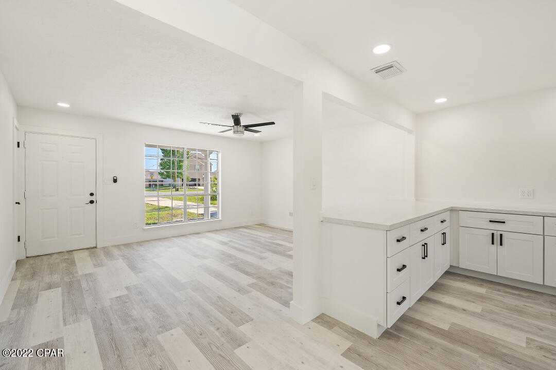 Pine Woods Add. - Residential