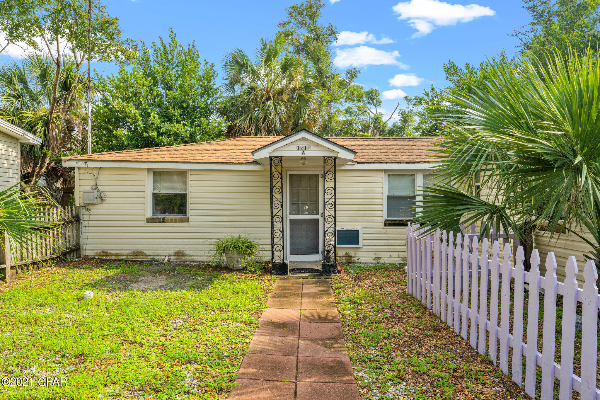 [No Recorded Subdiv] - Residential