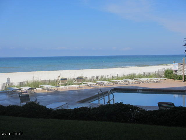 Pelican Walk - Residential