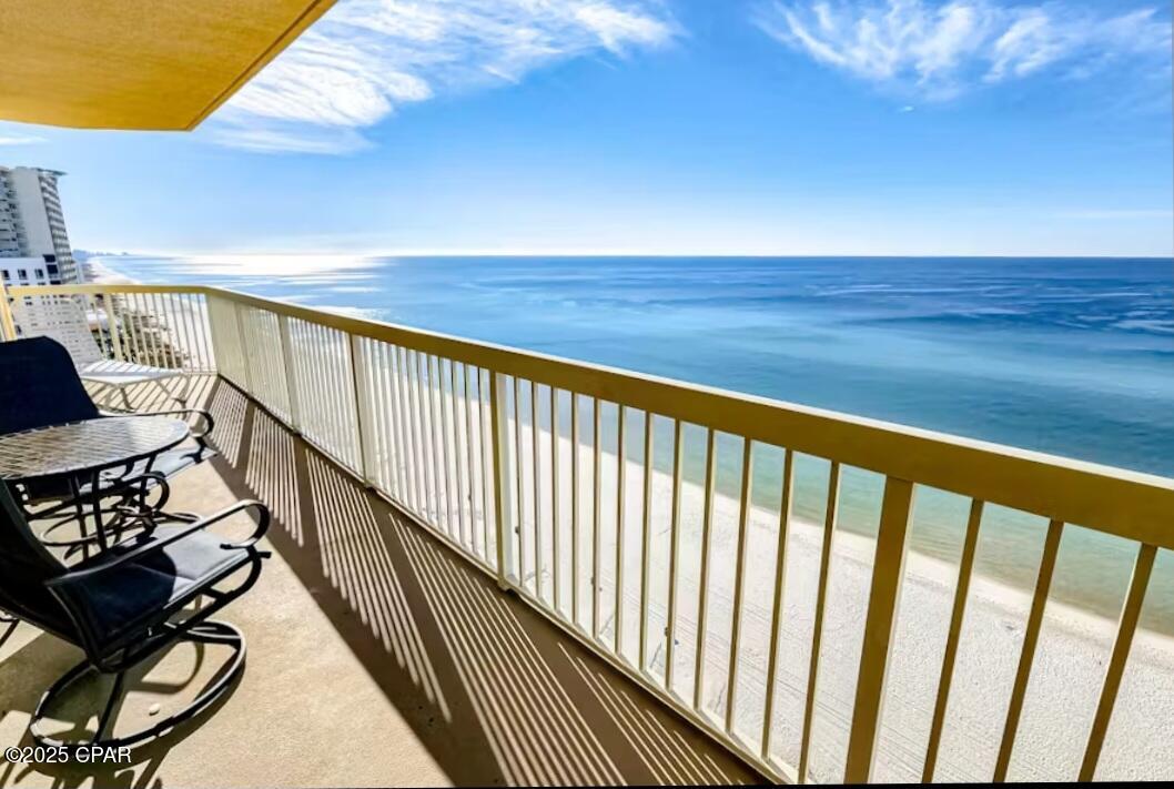 Calypso Towers I - Residential