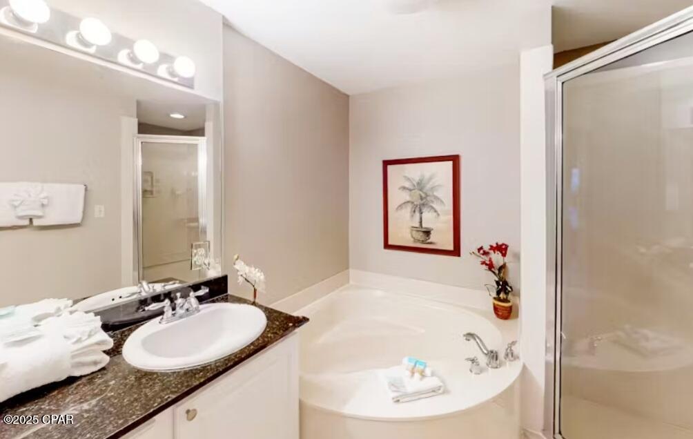 Calypso Towers I - Residential