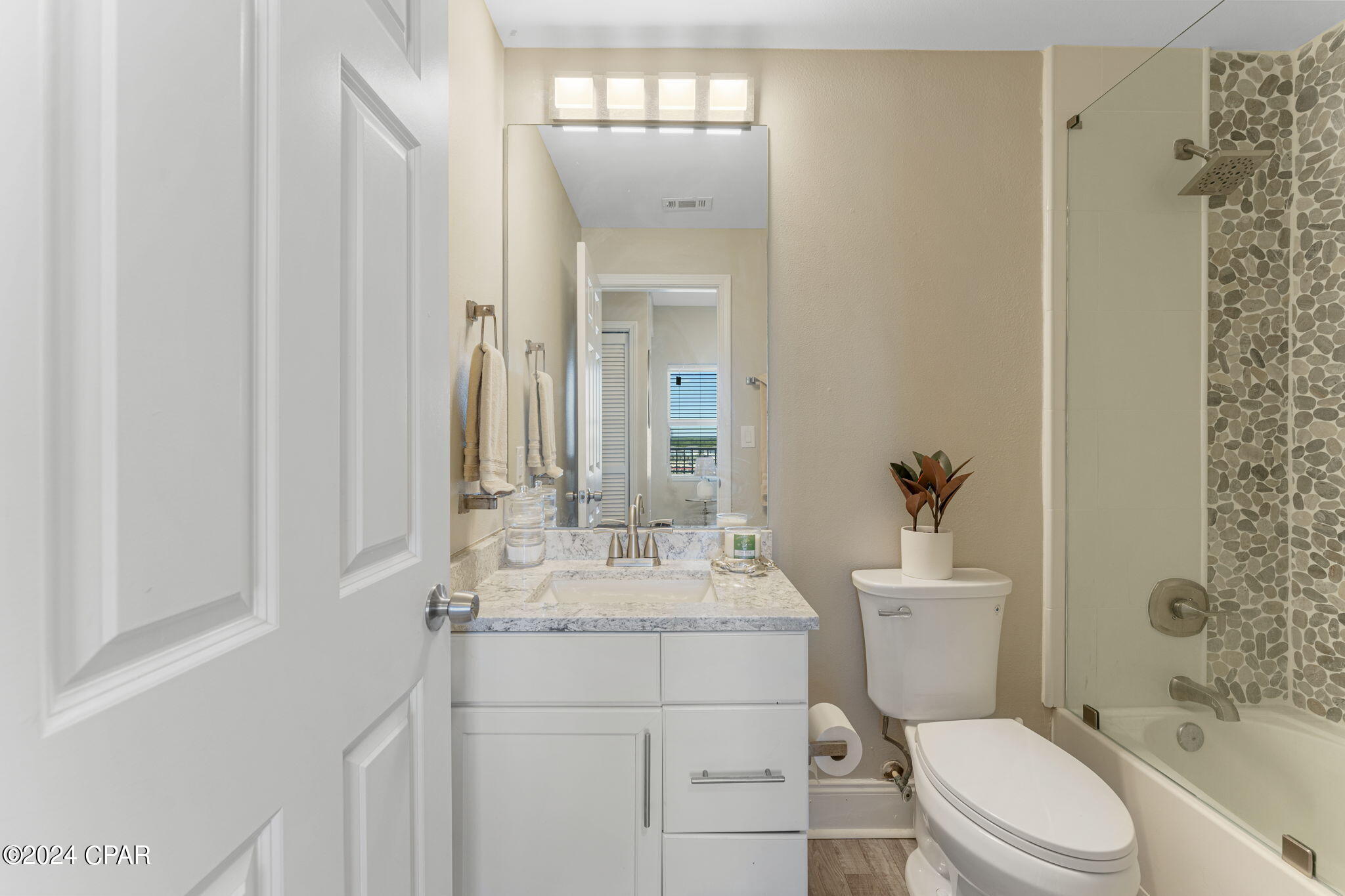 Laketown Wharf Phase II - Residential