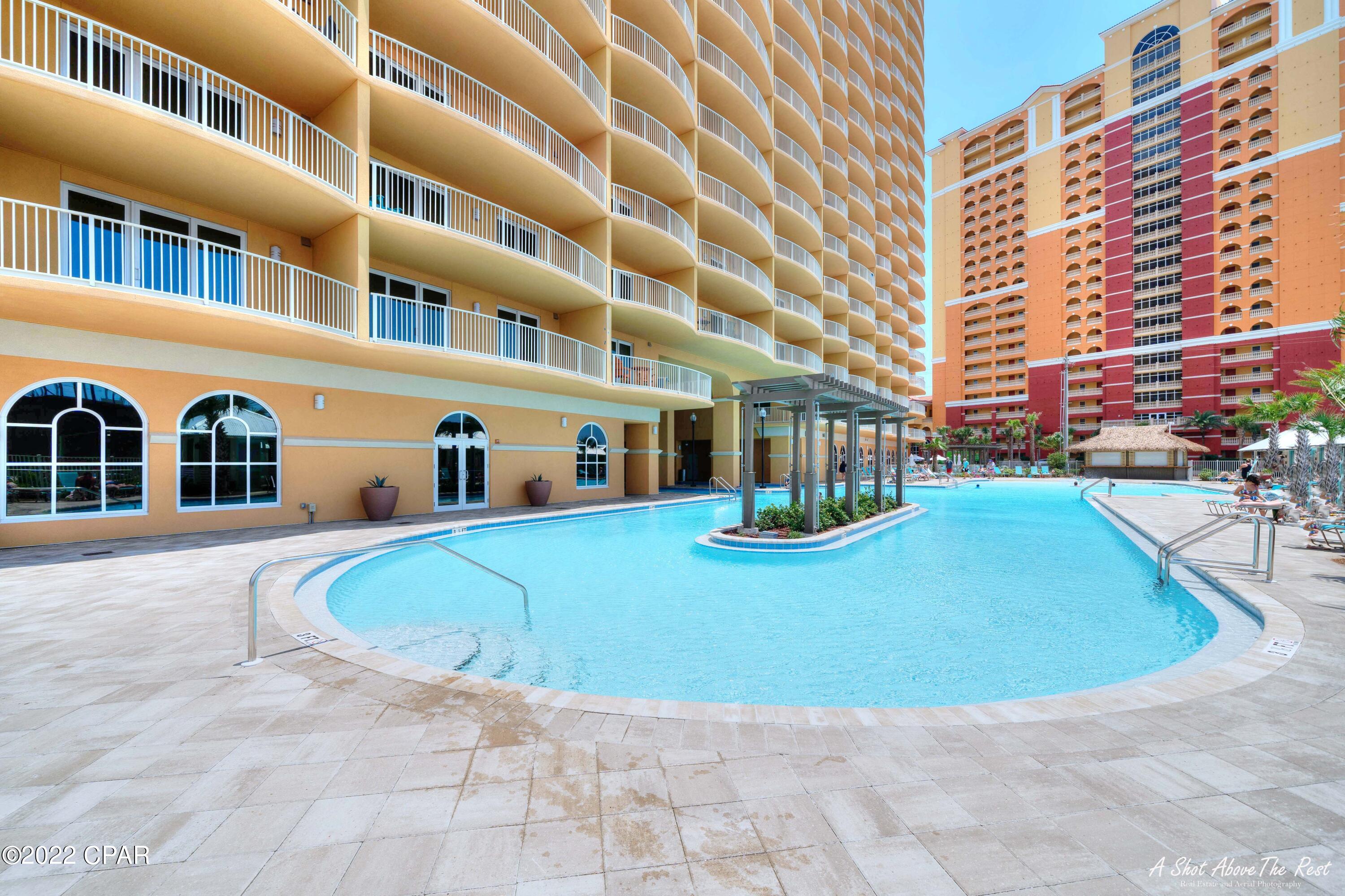 Calypso Towers III - Residential