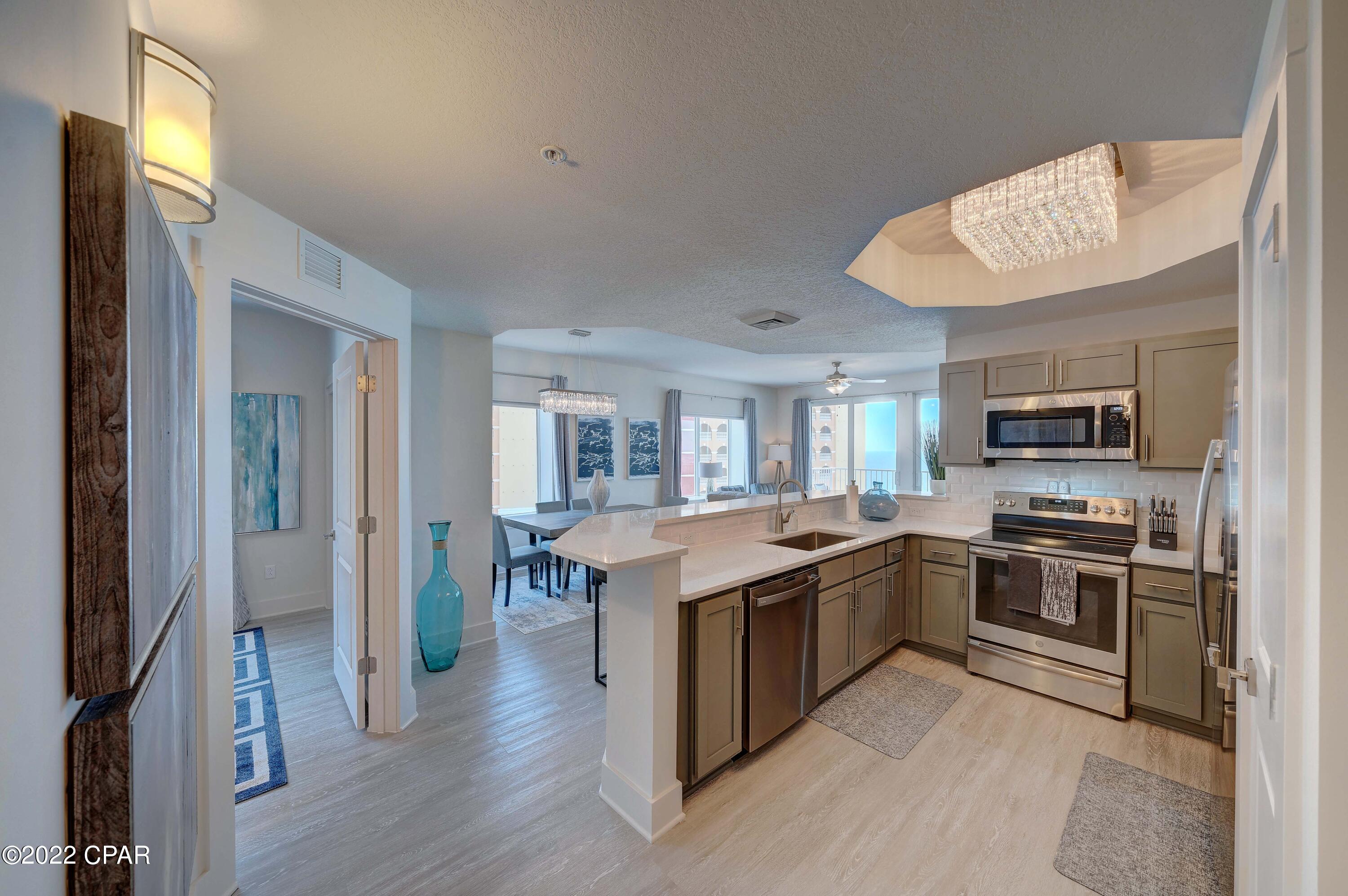 Calypso Towers III - Residential