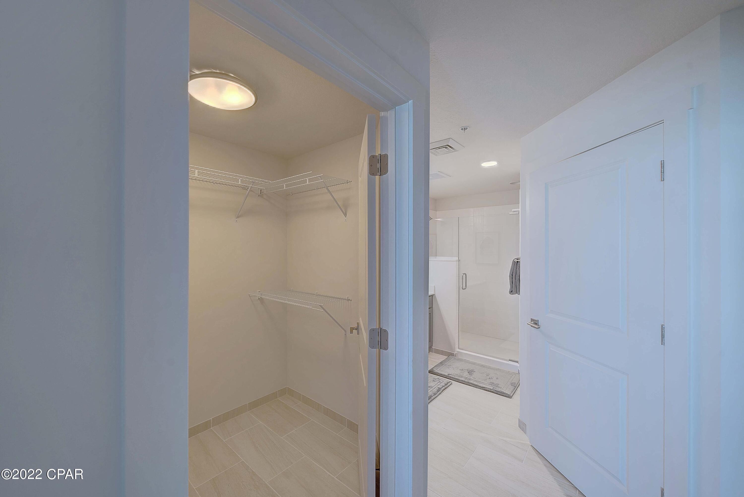 Calypso Towers III - Residential