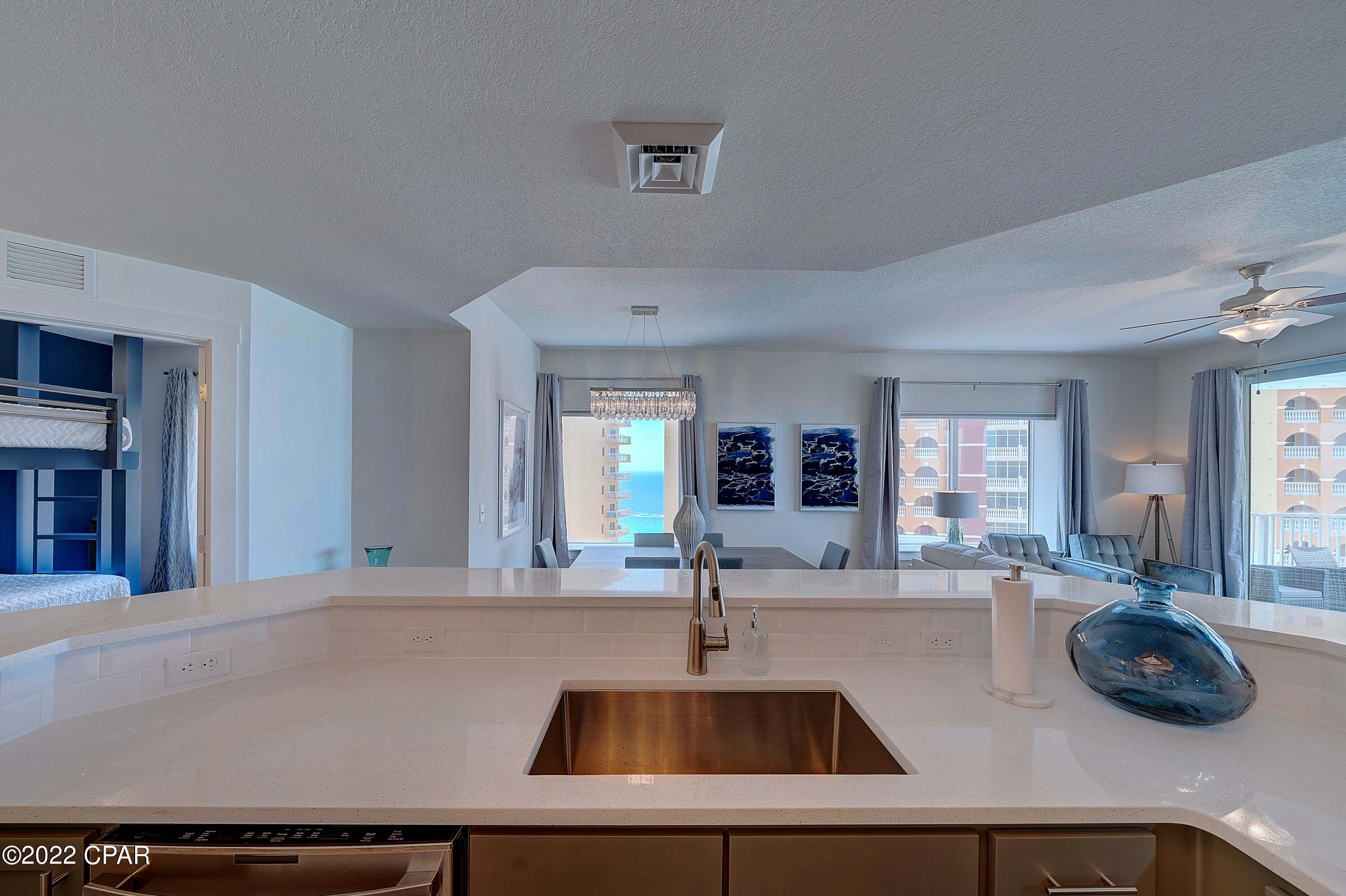 Calypso Towers III - Residential