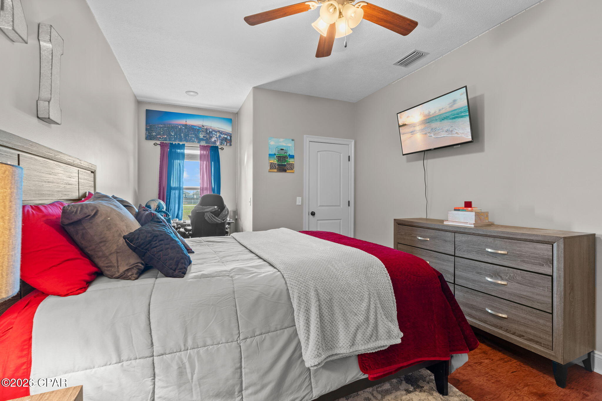 Kirkland Manor - Residential