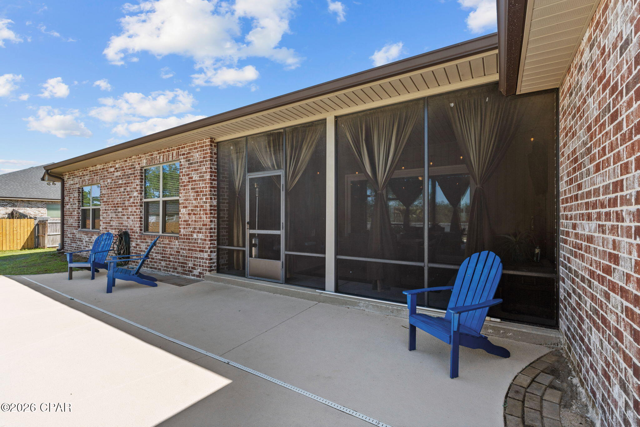 Kirkland Manor - Residential