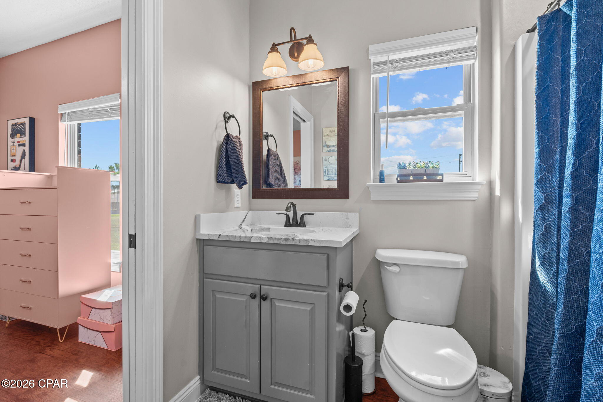 Kirkland Manor - Residential