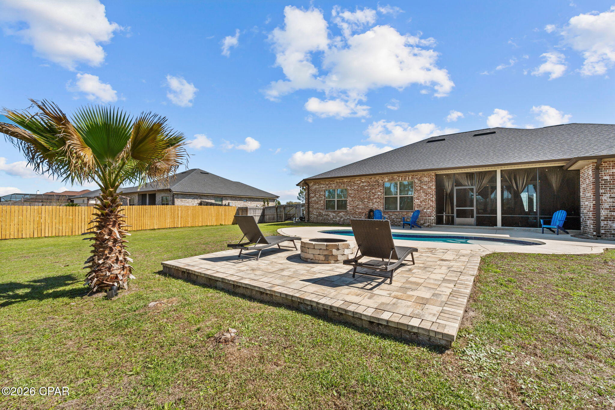 Kirkland Manor - Residential