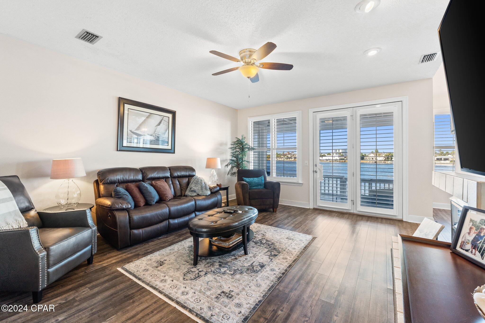 Marina Club Village - Residential