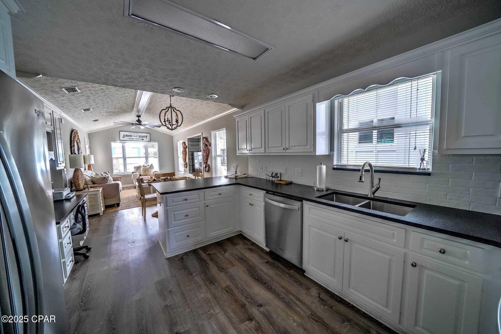 Venture Out Travel Trail - Residential